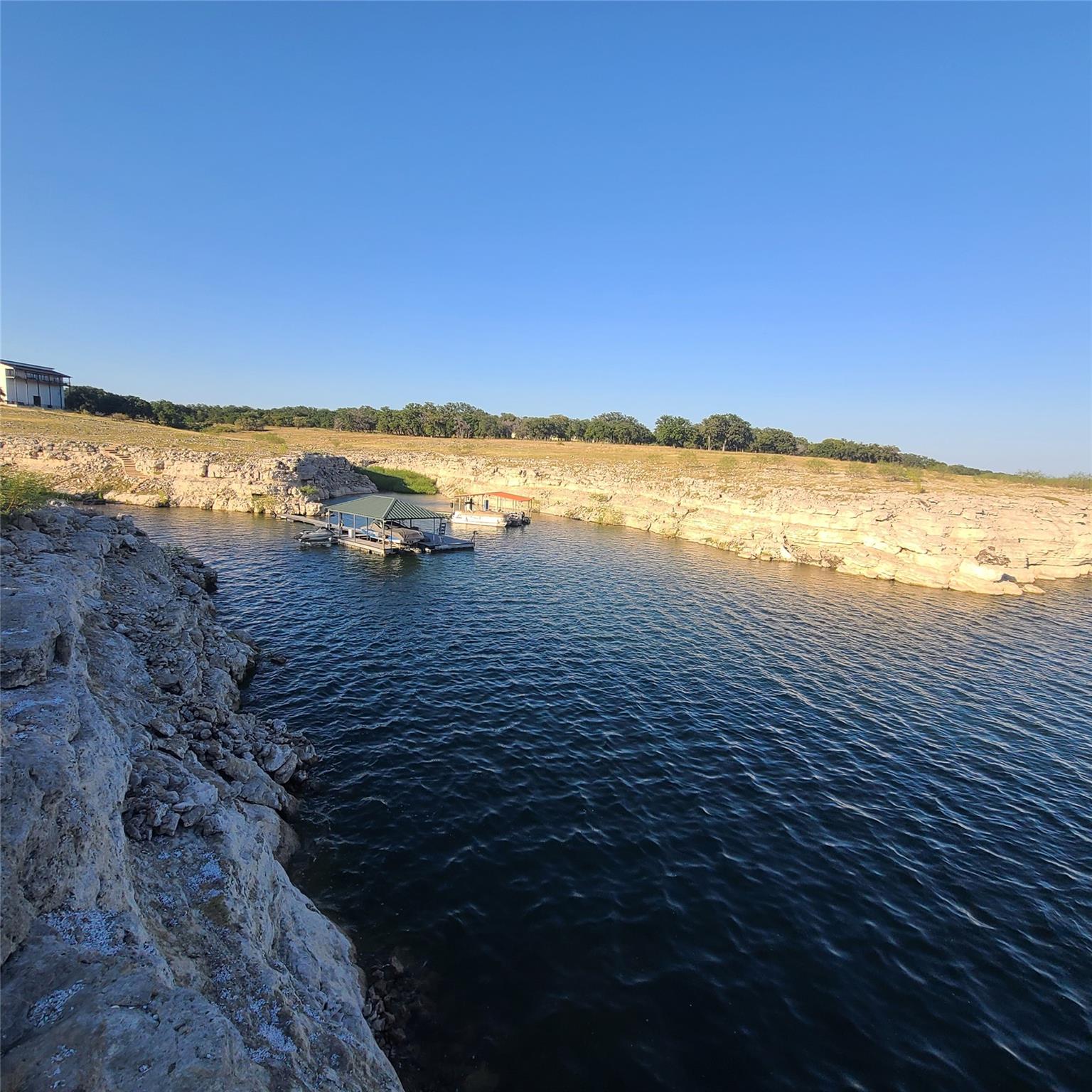 1303 Robin Trl, Lago Vista, TX 78645