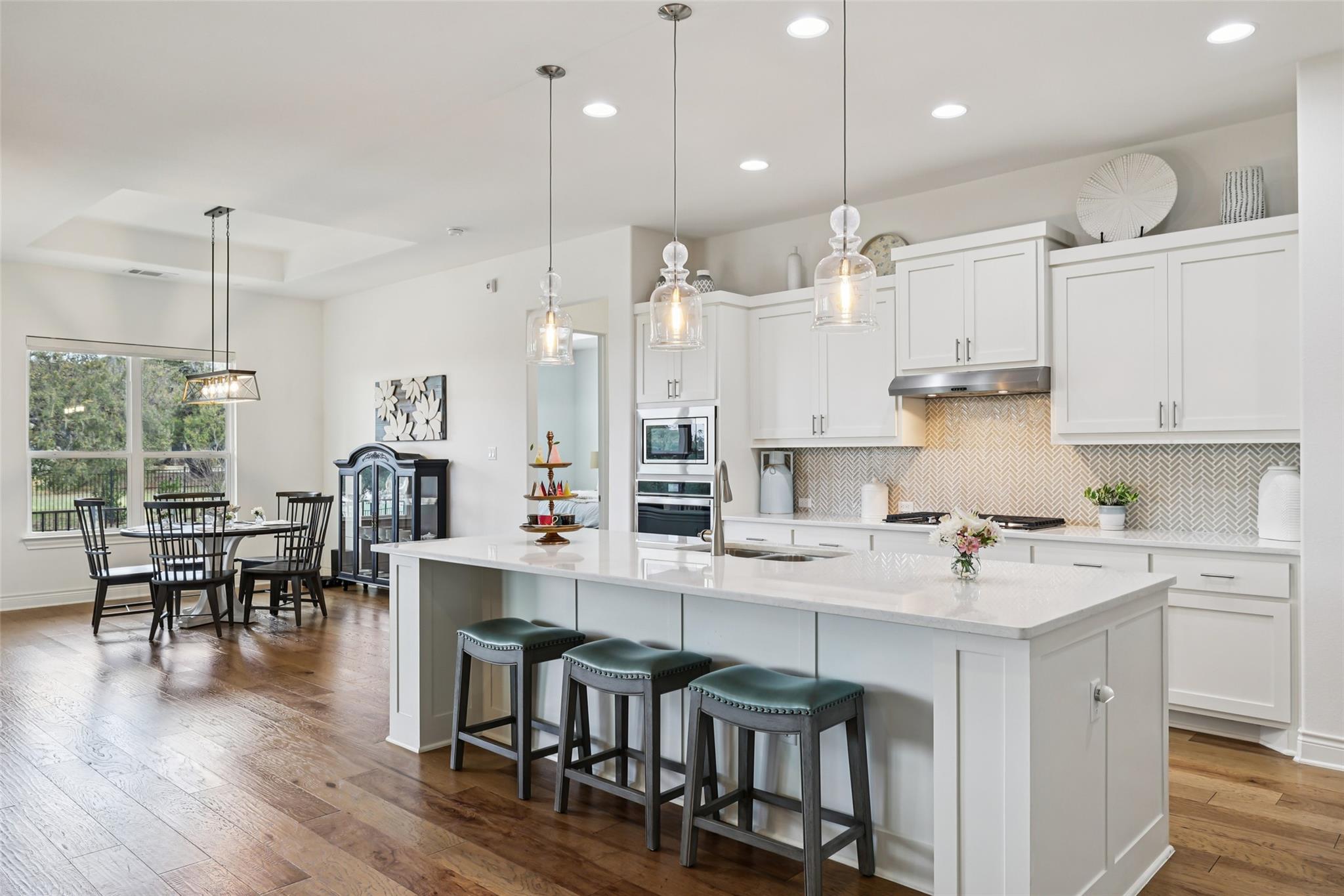 504 Lodge Ct, Liberty Hill, TX 78642