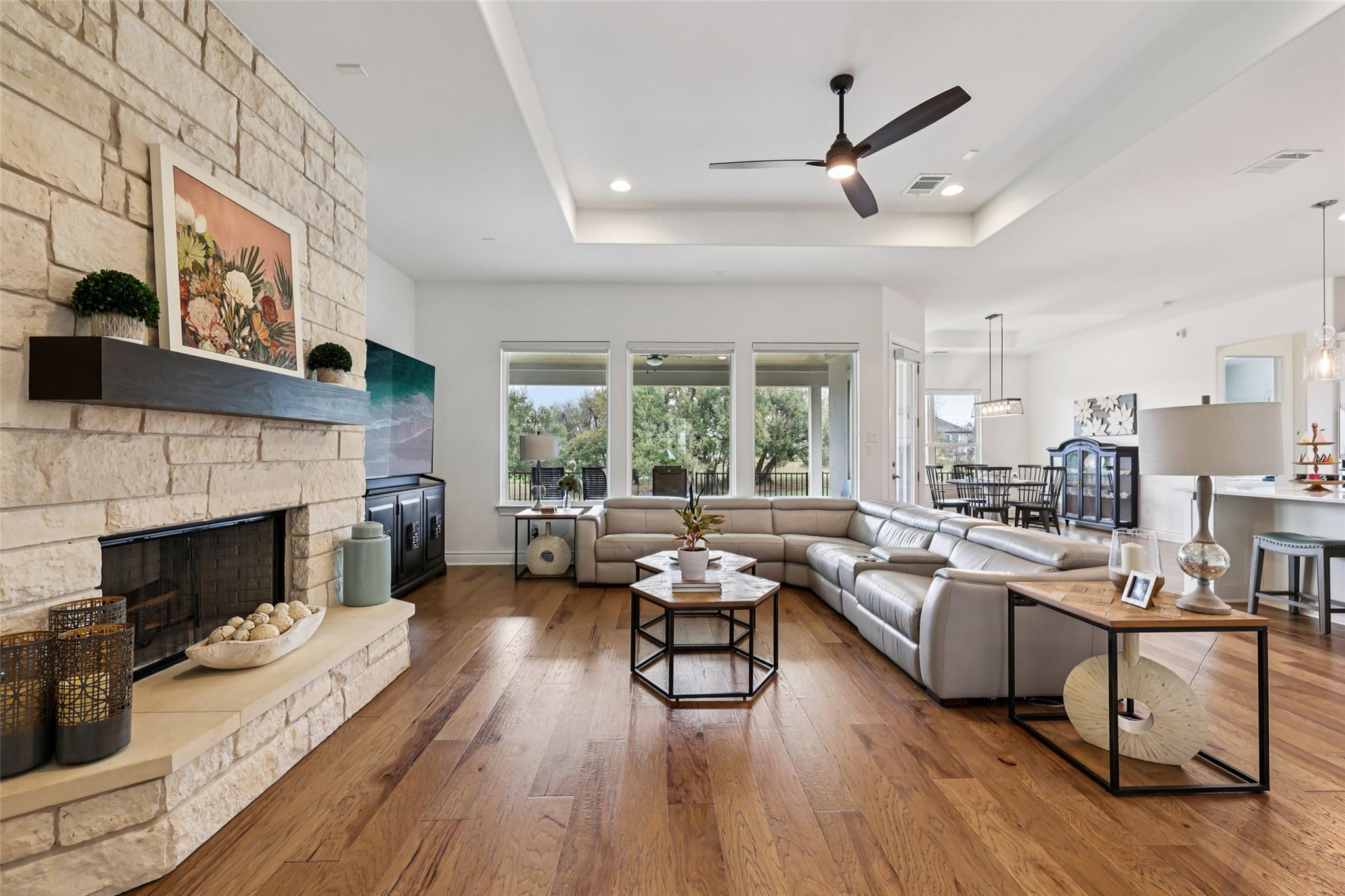 504 Lodge Ct, Liberty Hill, TX 78642