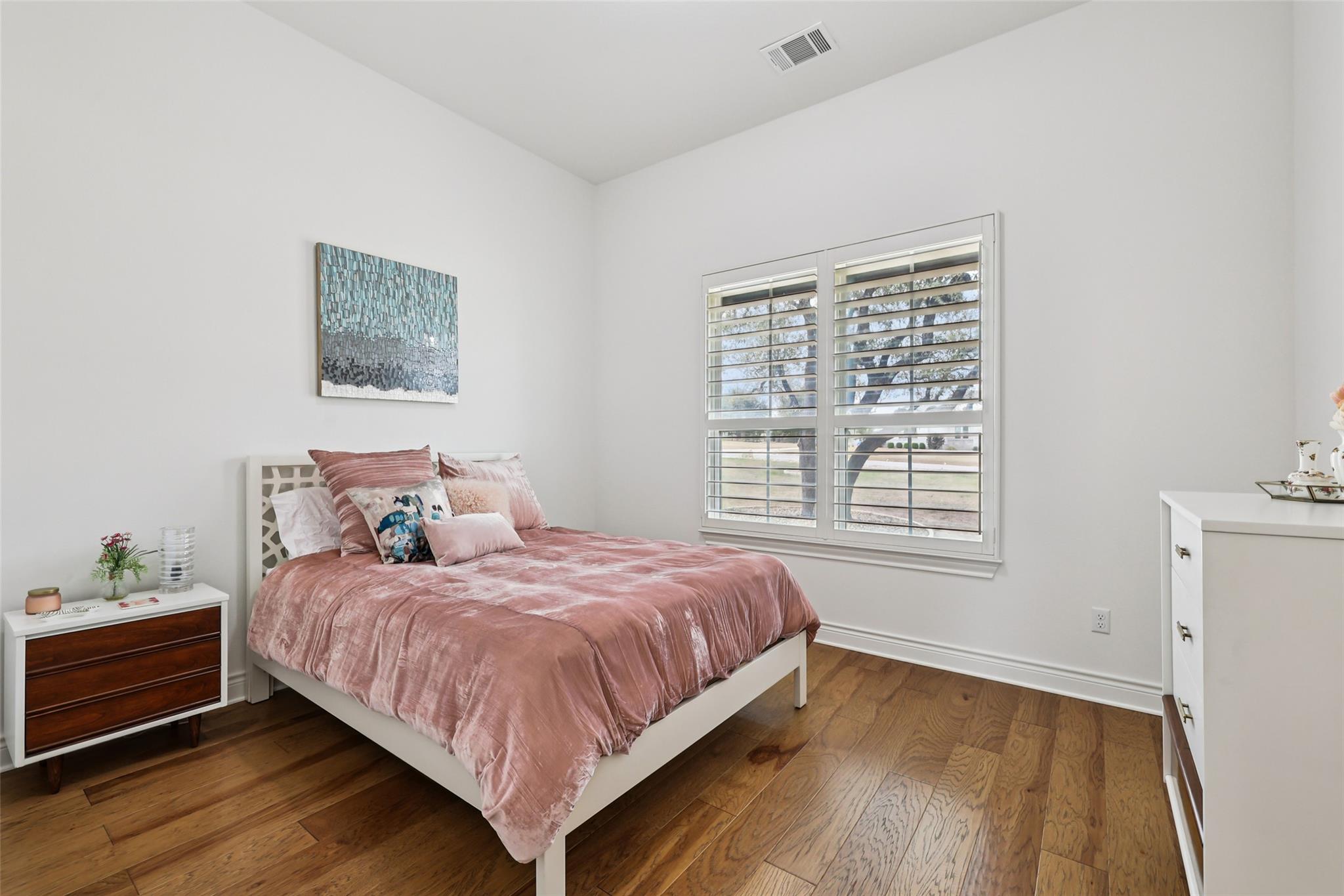 504 Lodge Ct, Liberty Hill, TX 78642