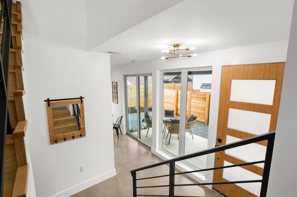 2919 E 13th St # 2, Austin, TX 78702