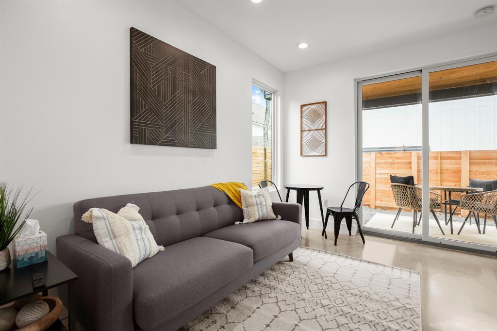 2919 E 13th St # 2, Austin, TX 78702