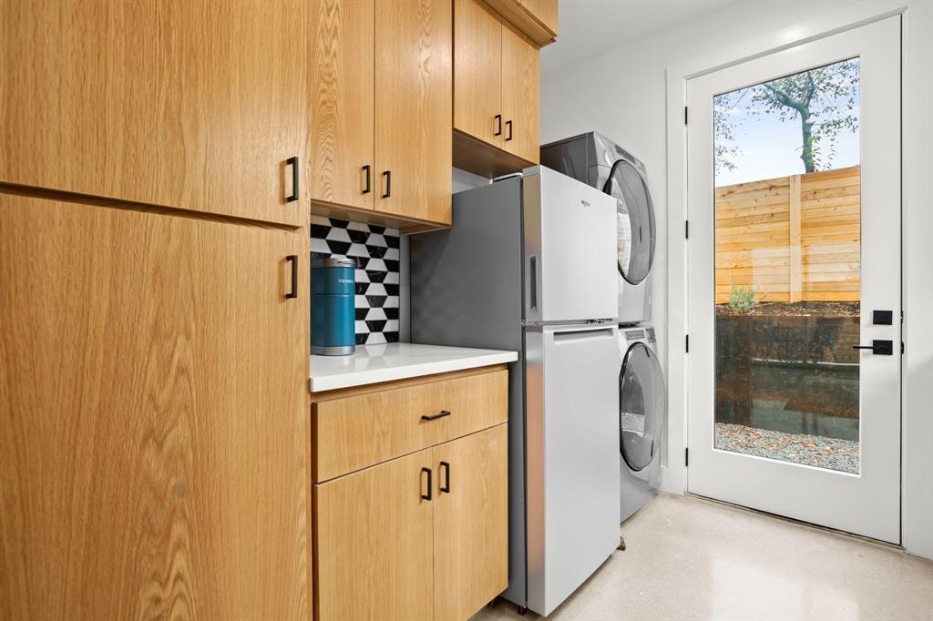 2919 E 13th St # 2, Austin, TX 78702