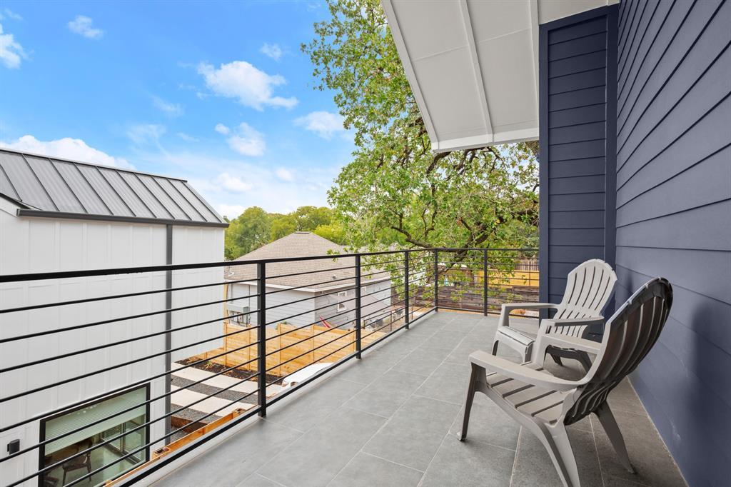 2919 E 13th St # 2, Austin, TX 78702