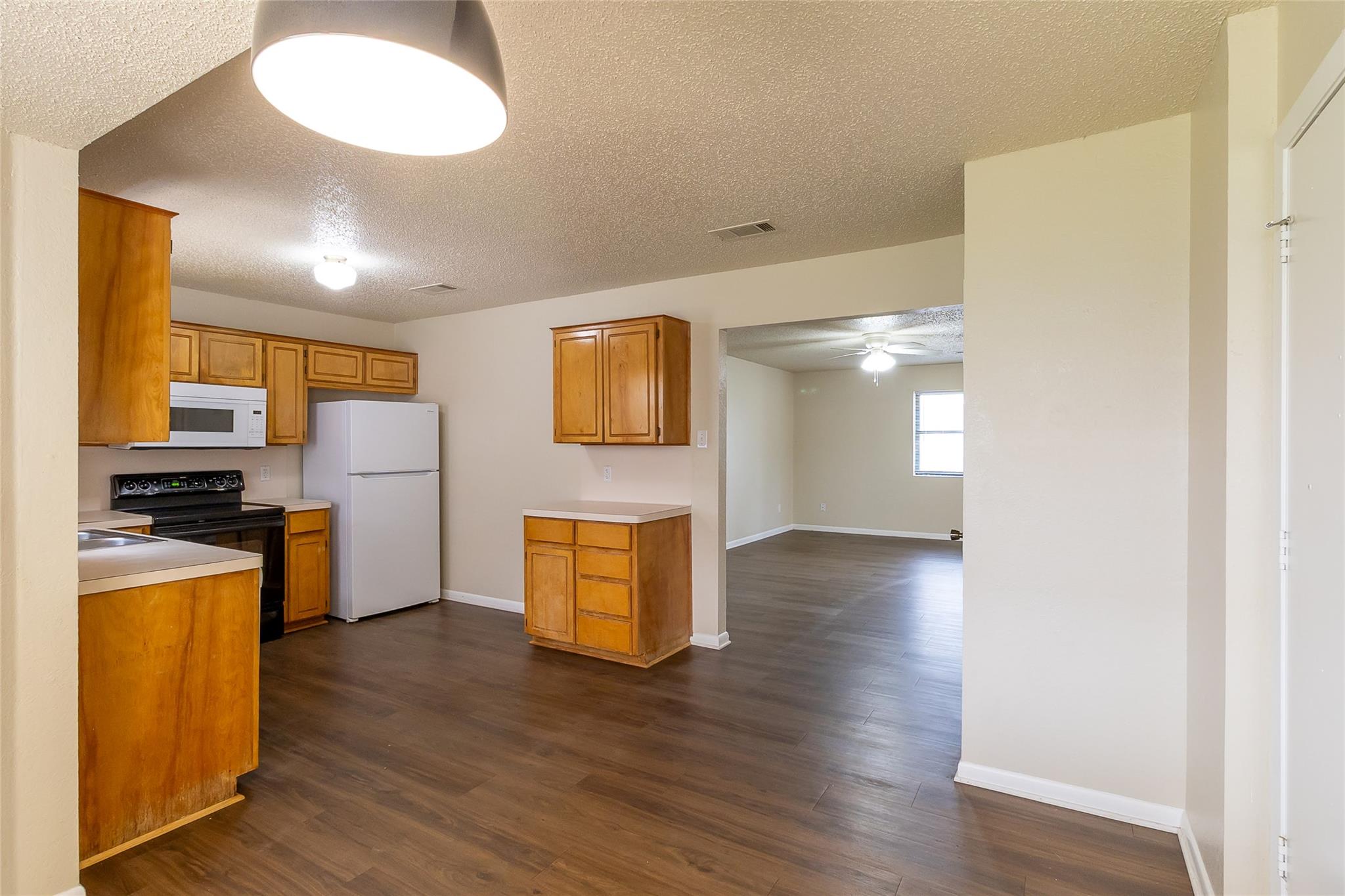 2504 Boyd Ave, Killeen, TX 76543