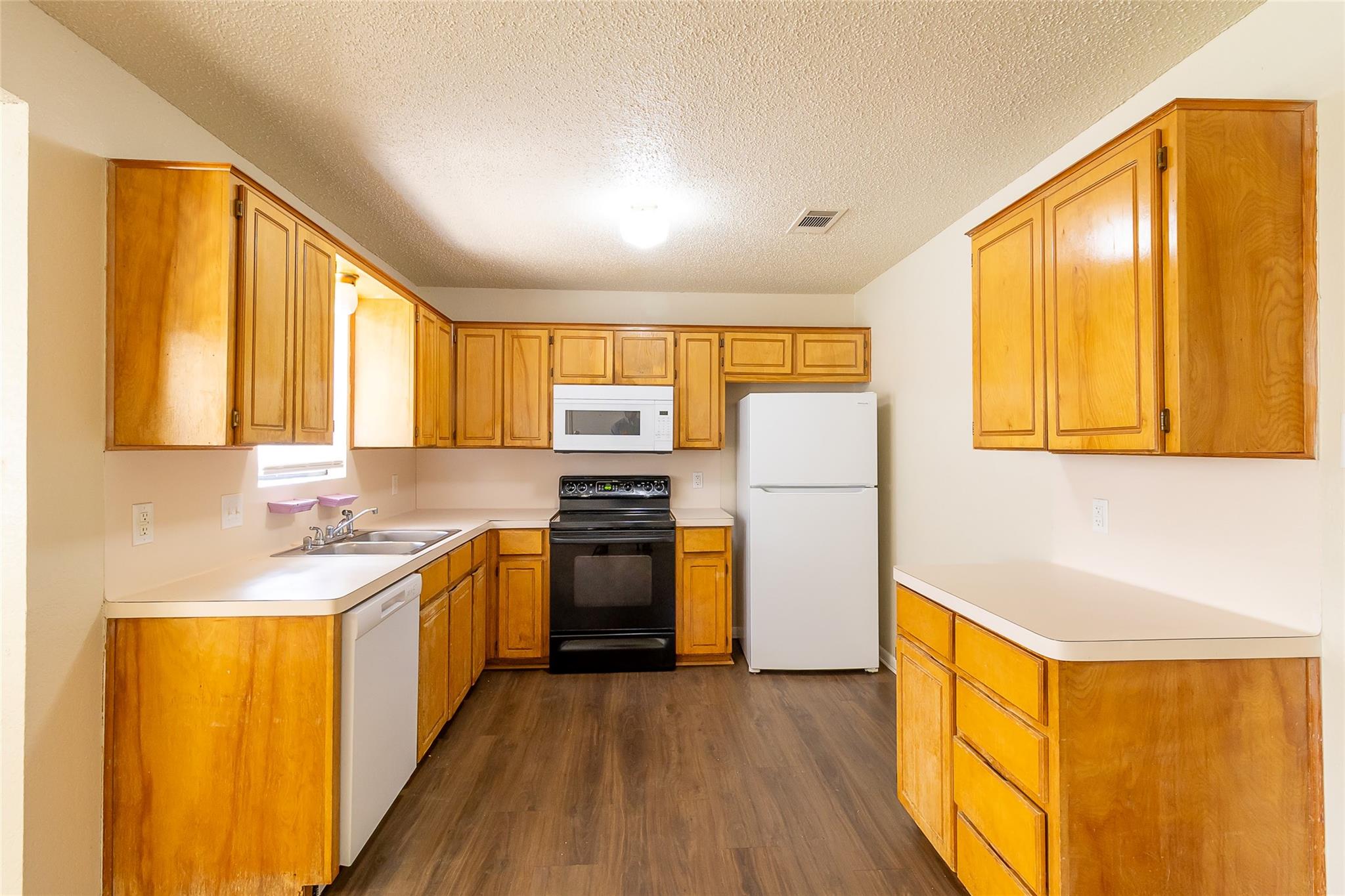 2504 Boyd Ave, Killeen, TX 76543