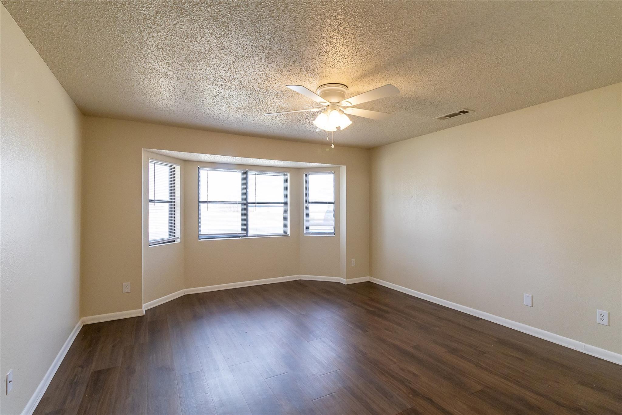 2504 Boyd Ave, Killeen, TX 76543