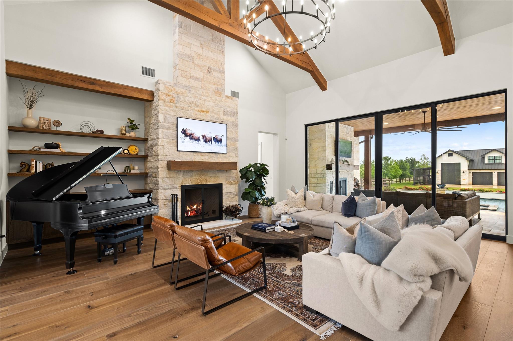 831 Polo Club Dr, Austin, TX 78737