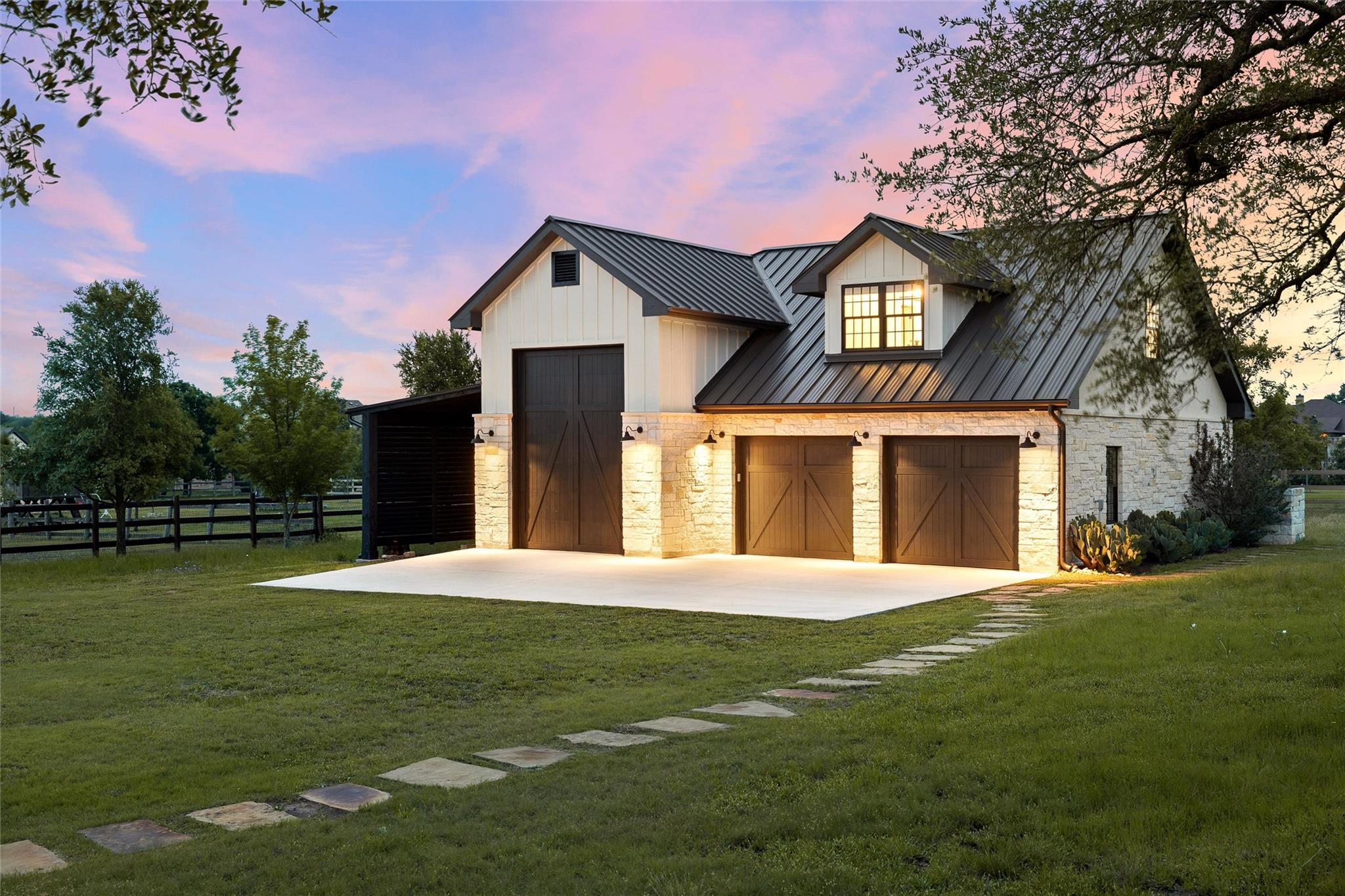 831 Polo Club Dr, Austin, TX 78737