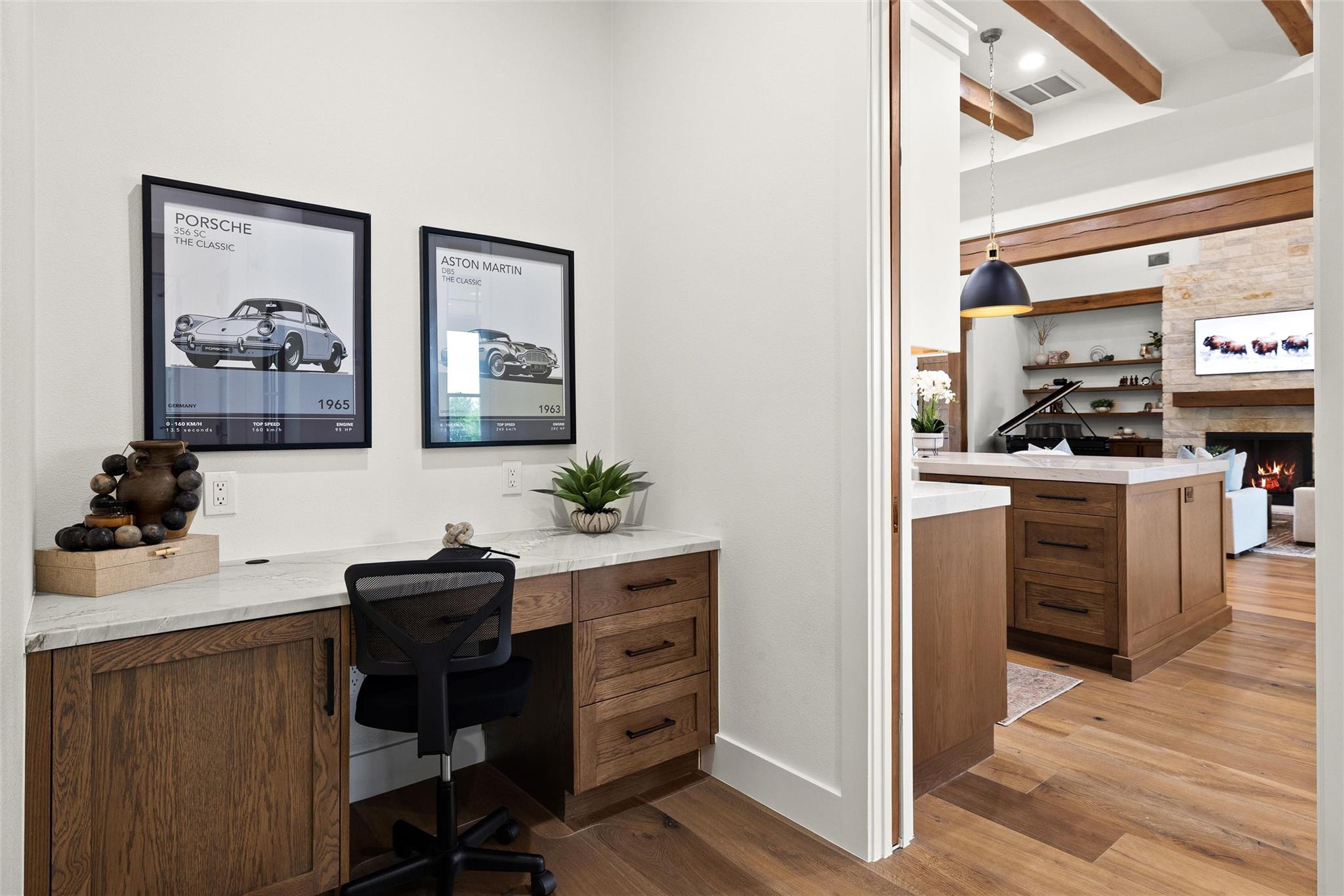 831 Polo Club Dr, Austin, TX 78737