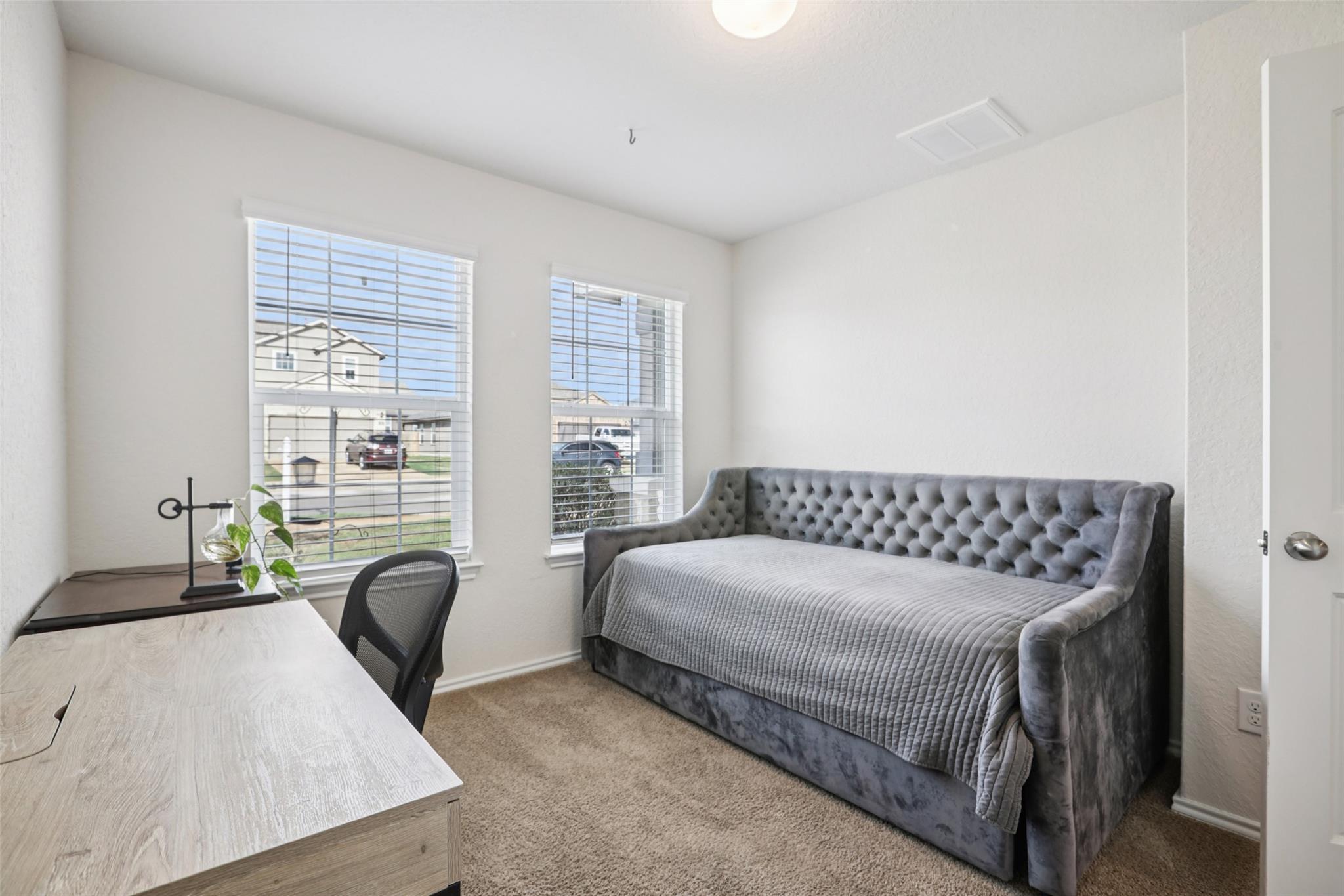 104 Finn Trl, San Marcos, TX 78666