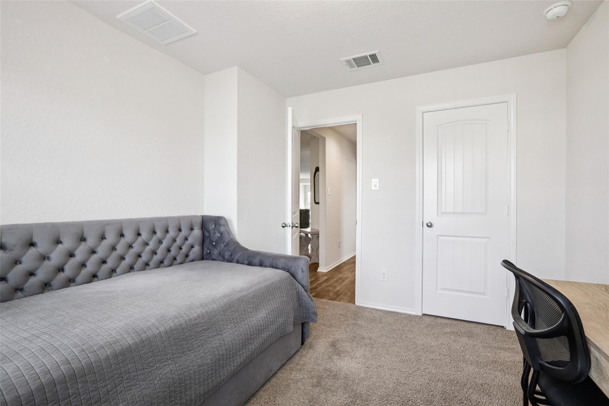 104 Finn Trl, San Marcos, TX 78666