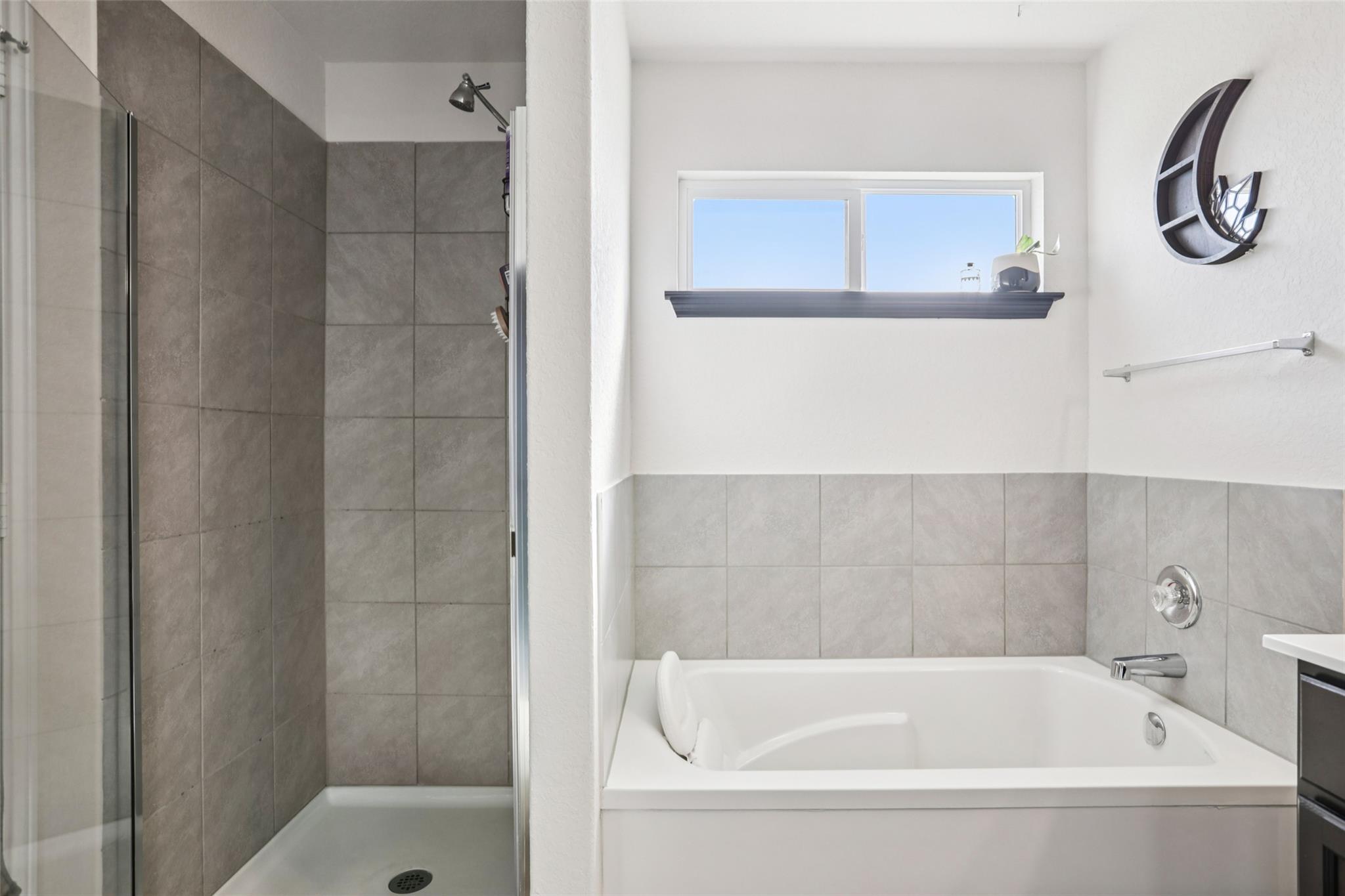 104 Finn Trl, San Marcos, TX 78666