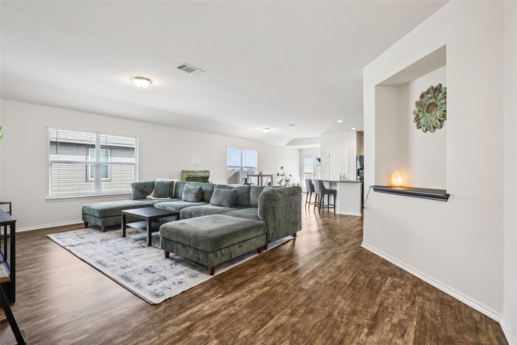 104 Finn Trl, San Marcos, TX 78666