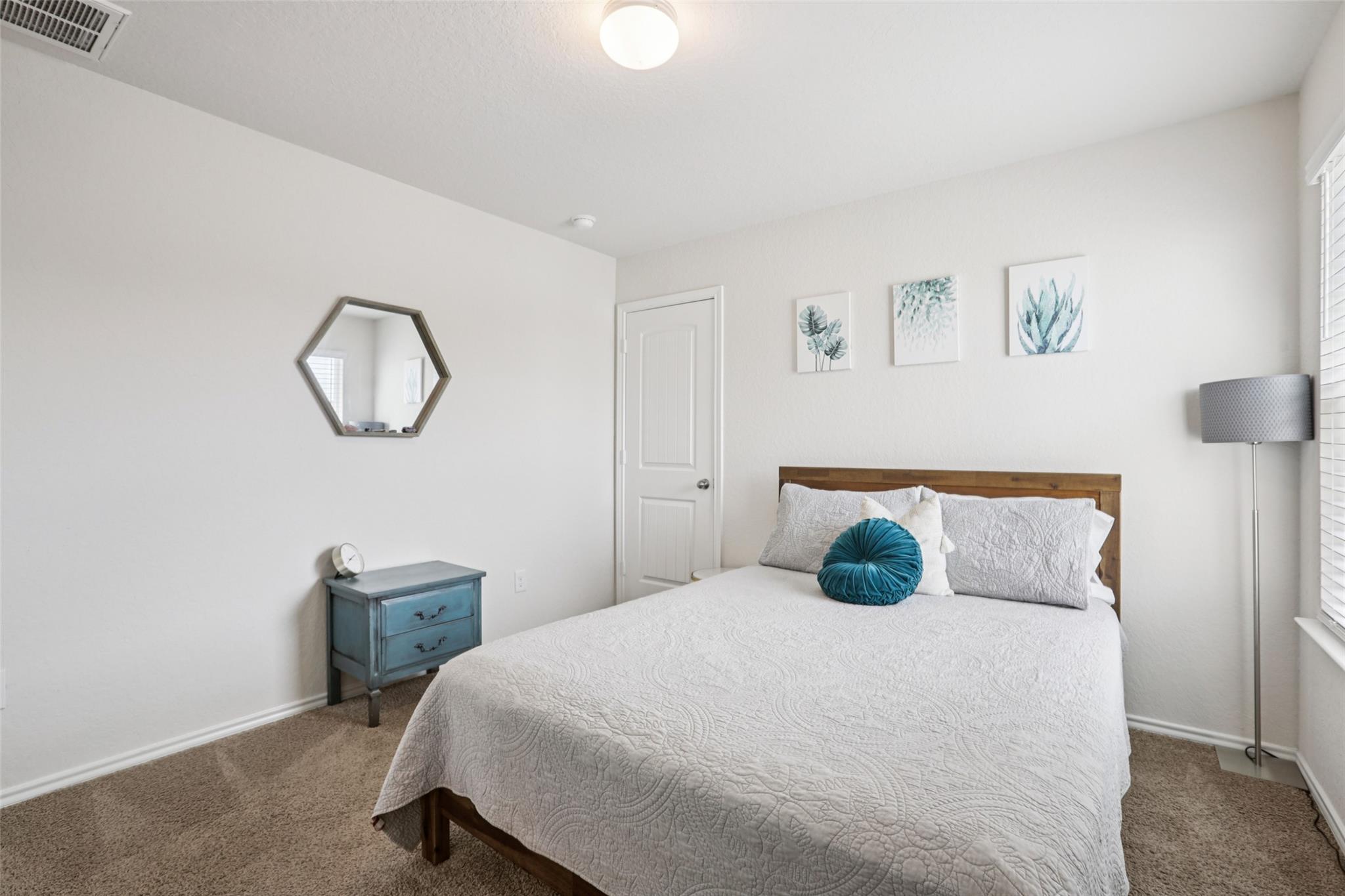 104 Finn Trl, San Marcos, TX 78666