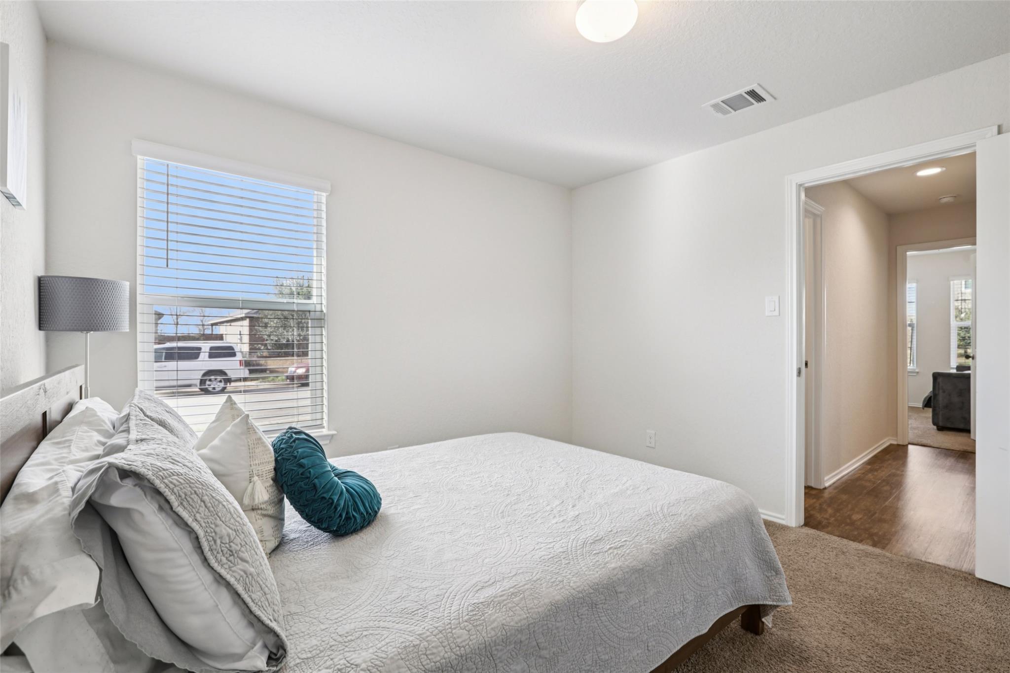 104 Finn Trl, San Marcos, TX 78666