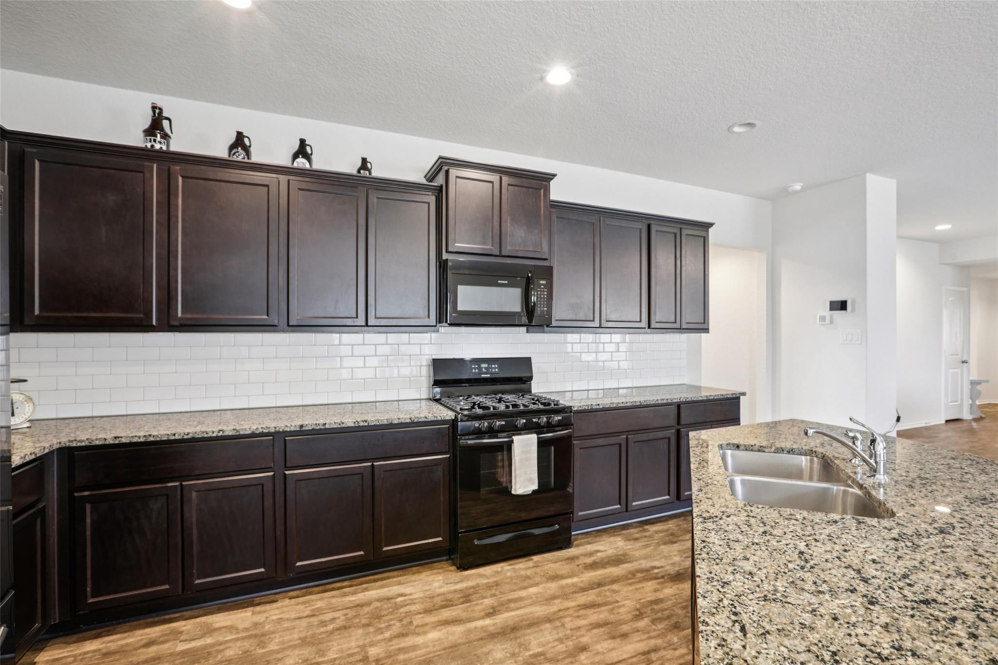 104 Finn Trl, San Marcos, TX 78666