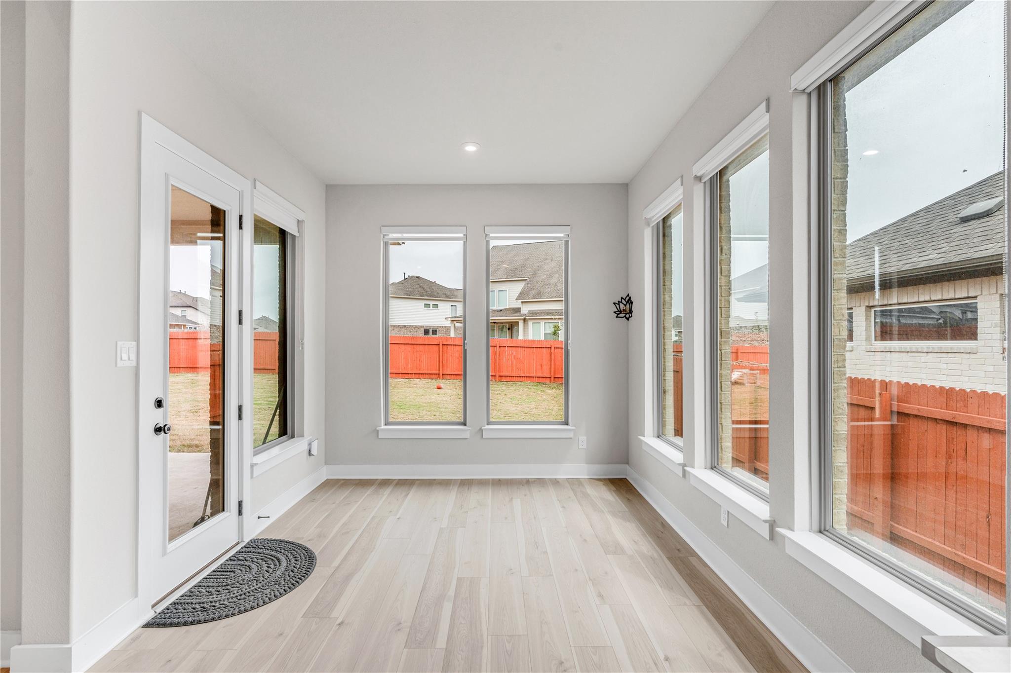 213 Palatino Bnd, Liberty Hill, TX 78642