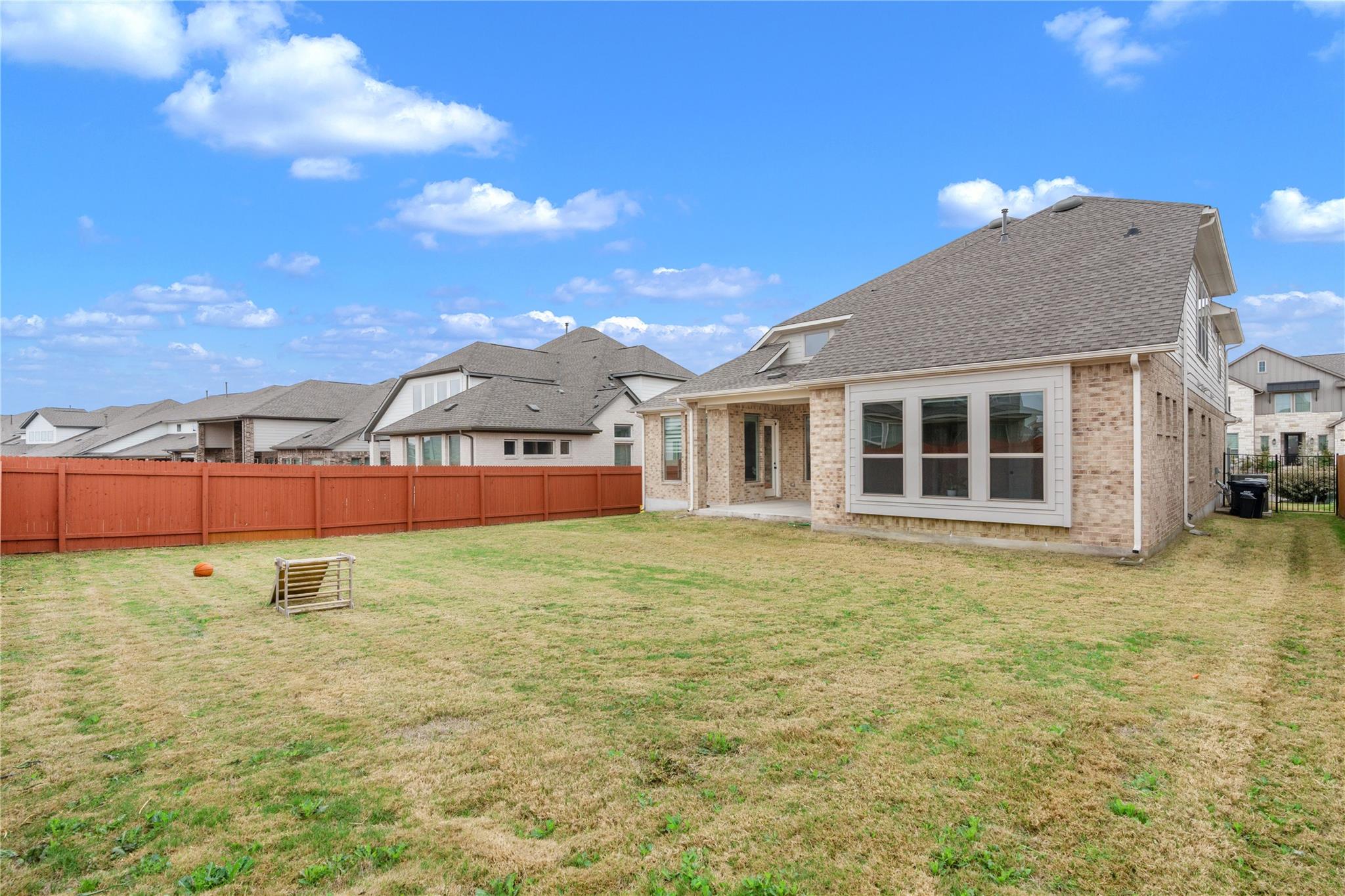 213 Palatino Bnd, Liberty Hill, TX 78642