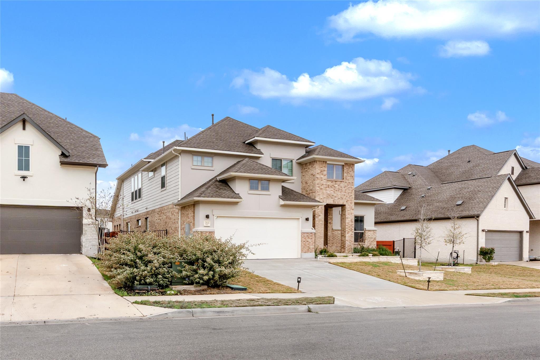 213 Palatino Bnd, Liberty Hill, TX 78642