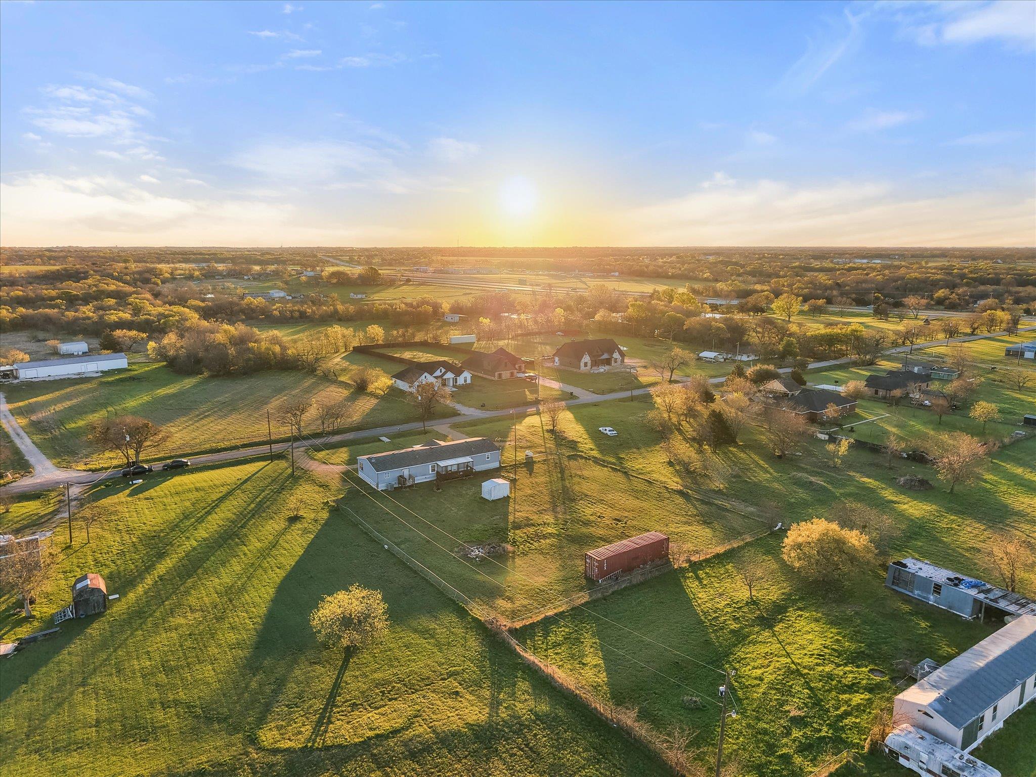 335 NW County Road 2100, Corsicana, TX 75110