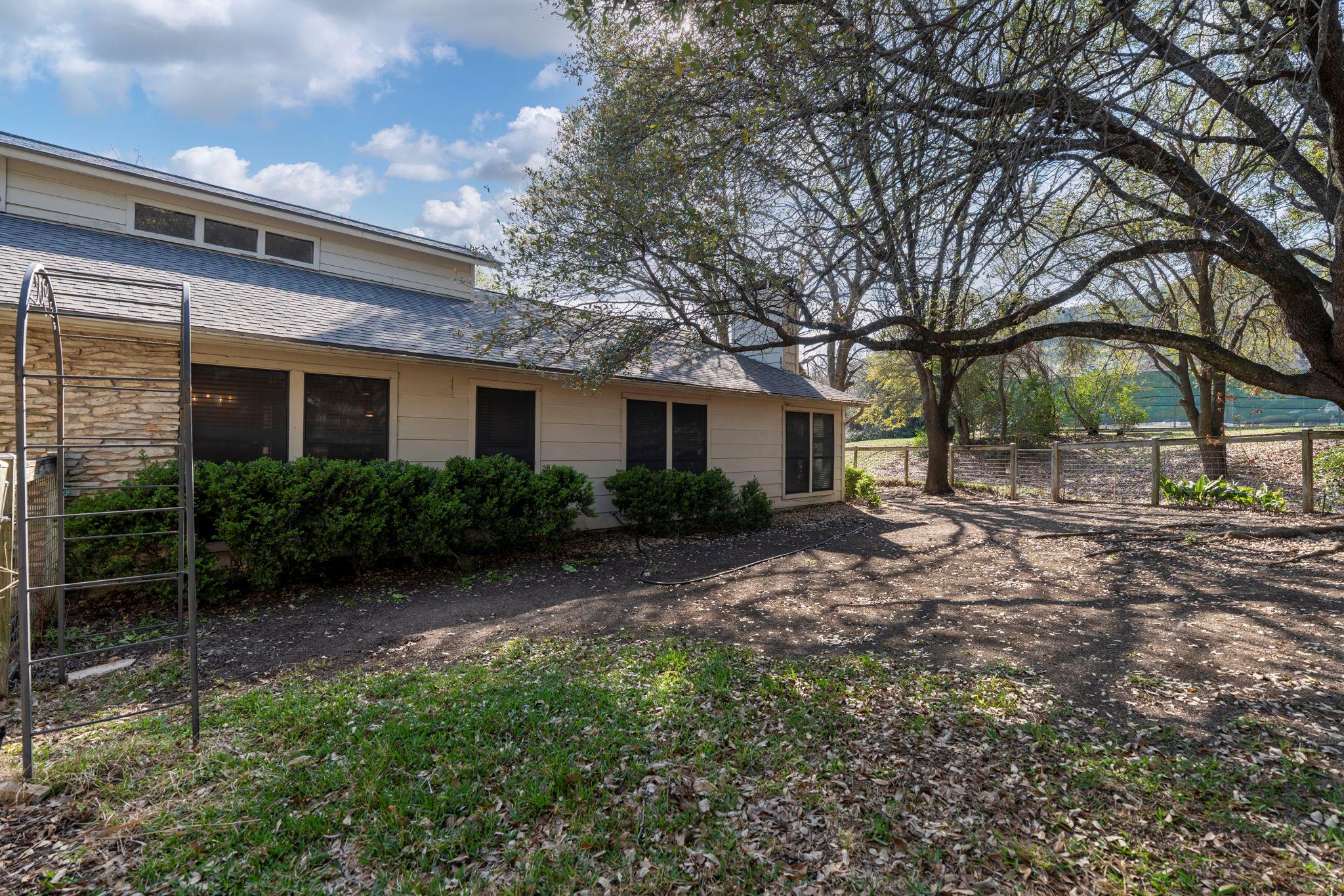 6210 Turkey Holw, Austin, TX 78750