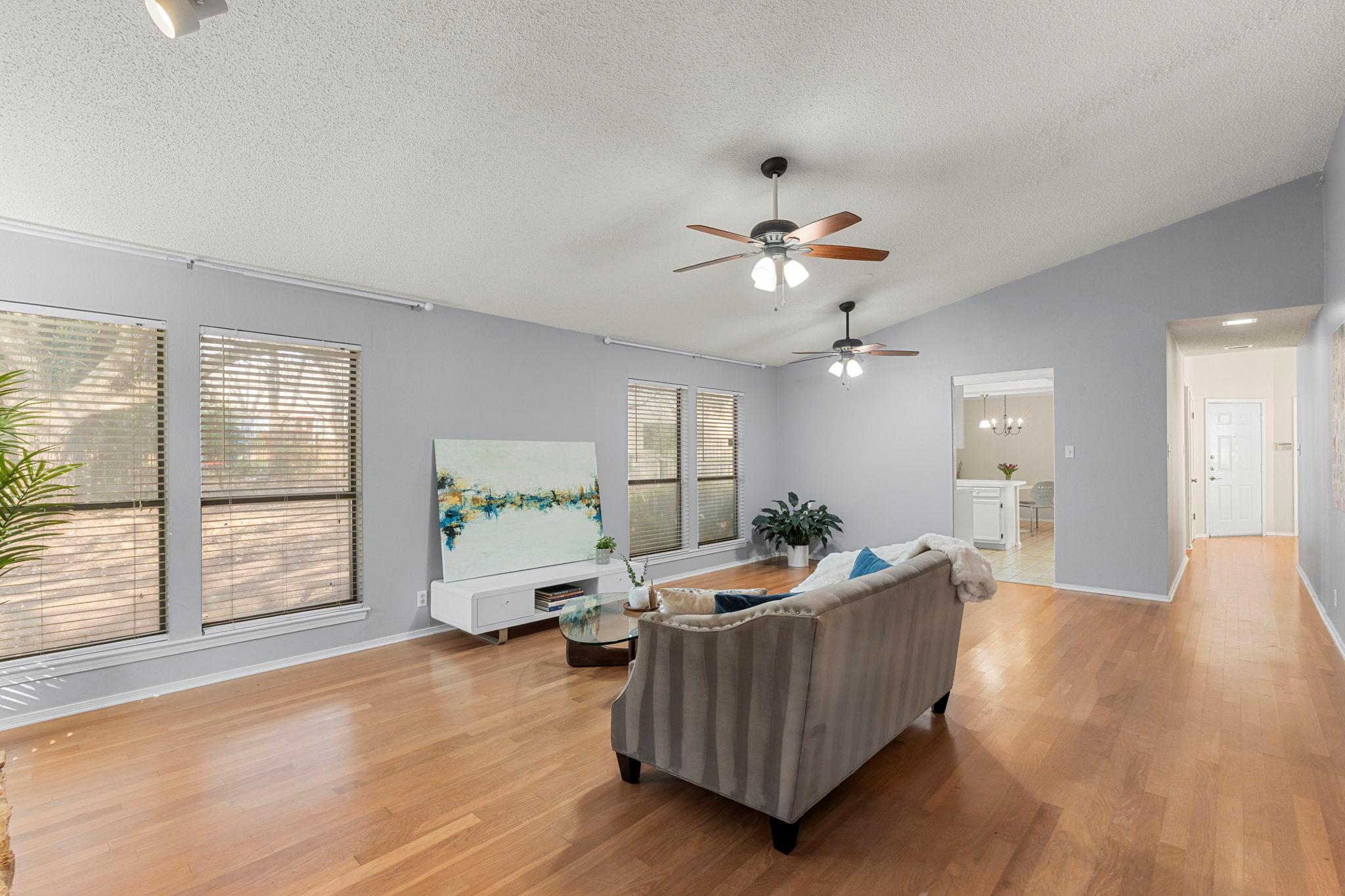 6210 Turkey Holw, Austin, TX 78750