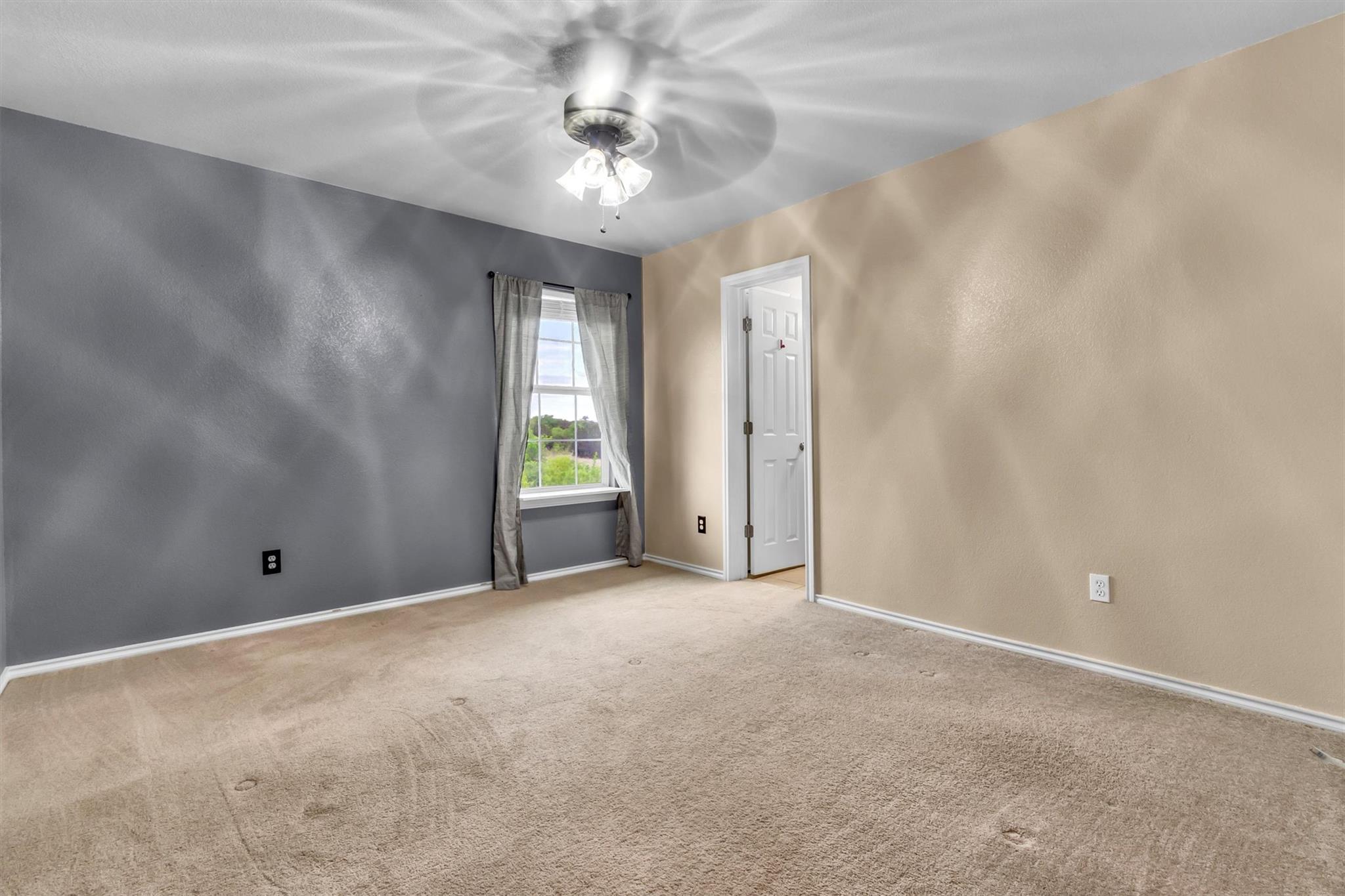 749 Sweet Gum Dr, Kyle, TX 78640