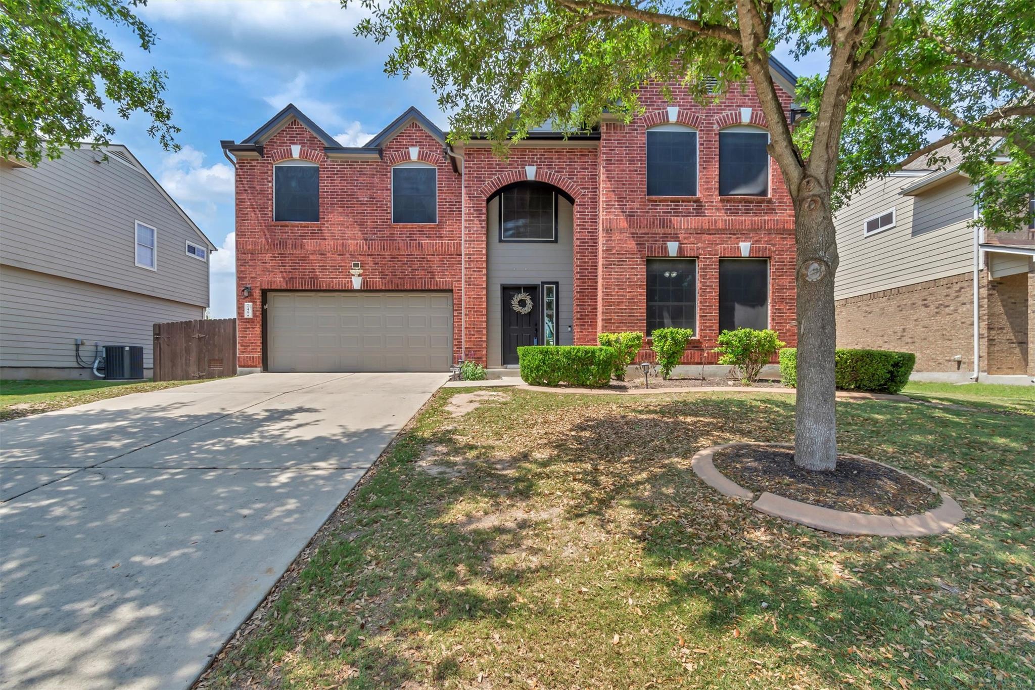 749 Sweet Gum Dr, Kyle, TX 78640