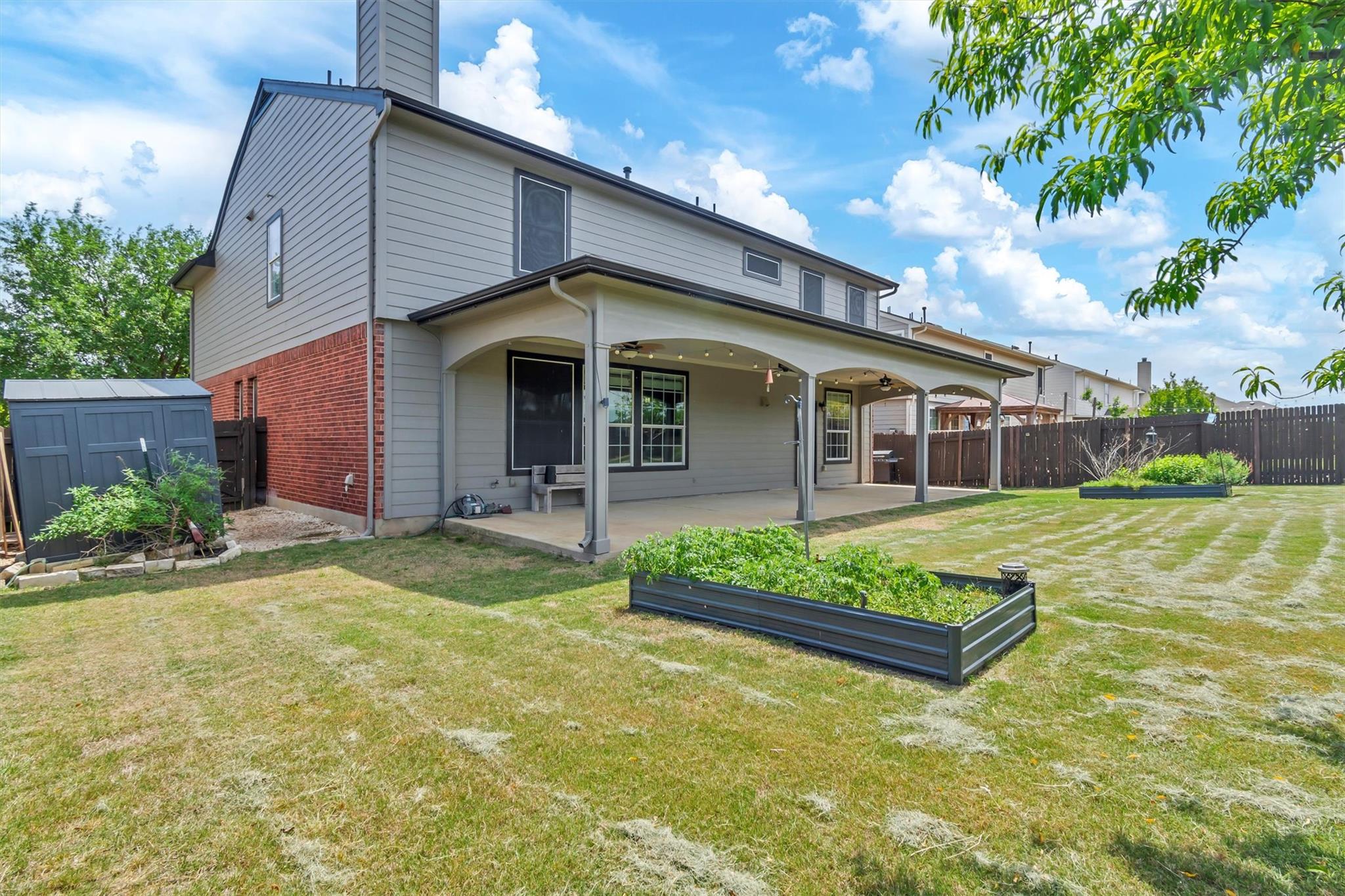 749 Sweet Gum Dr, Kyle, TX 78640