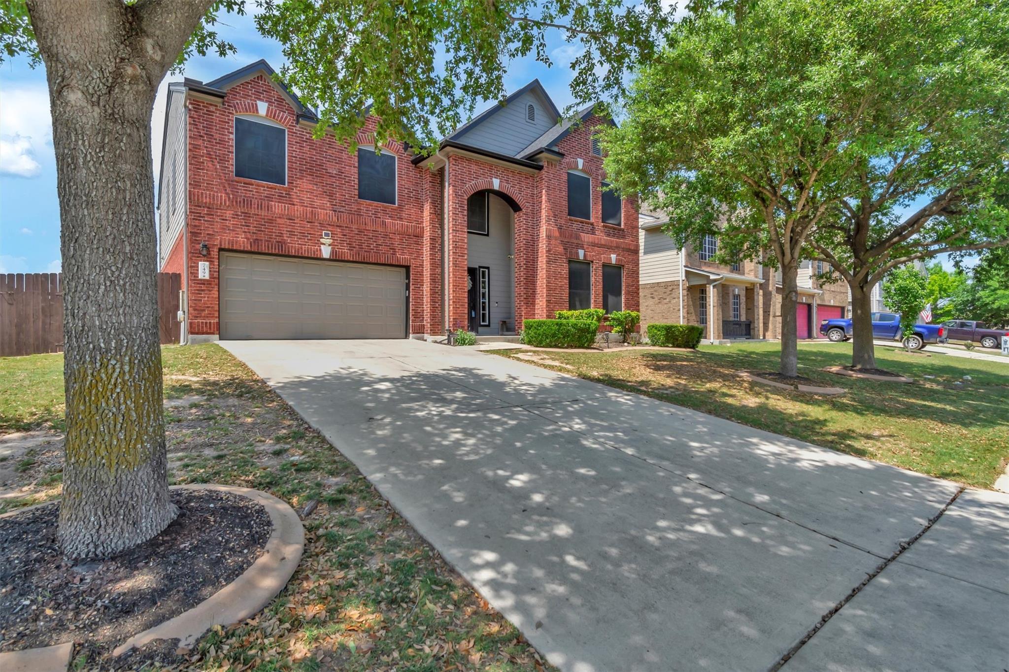 749 Sweet Gum Dr, Kyle, TX 78640