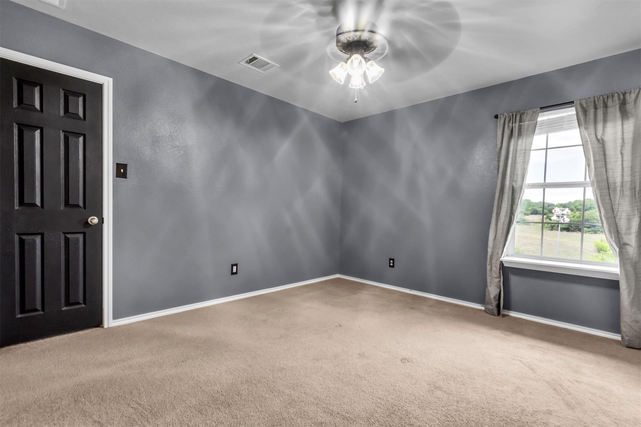 749 Sweet Gum Dr, Kyle, TX 78640