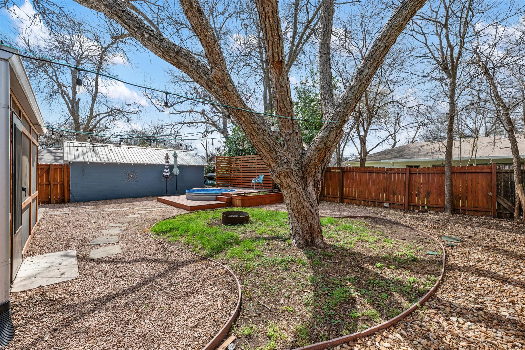 1218 S Myrtle St, Georgetown, TX 78626