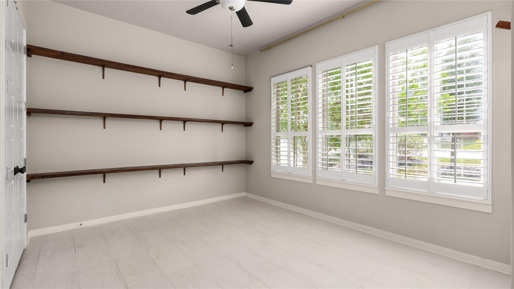 595 Dayridge Dr, Dripping Springs, TX 78620