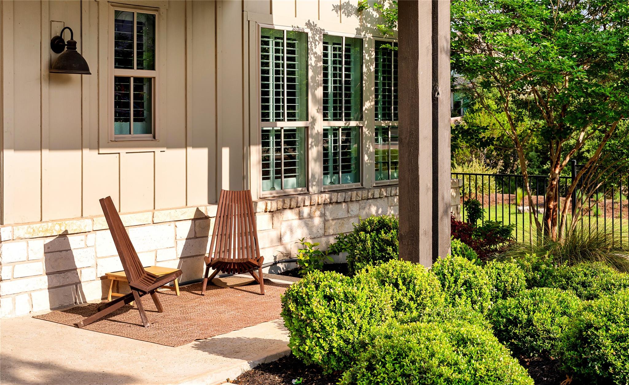 595 Dayridge Dr, Dripping Springs, TX 78620