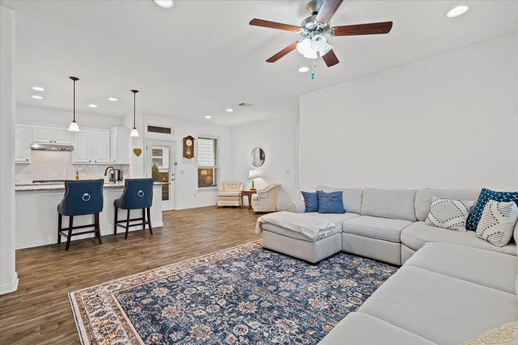 5912 Corrine Ln, Austin, TX 78747