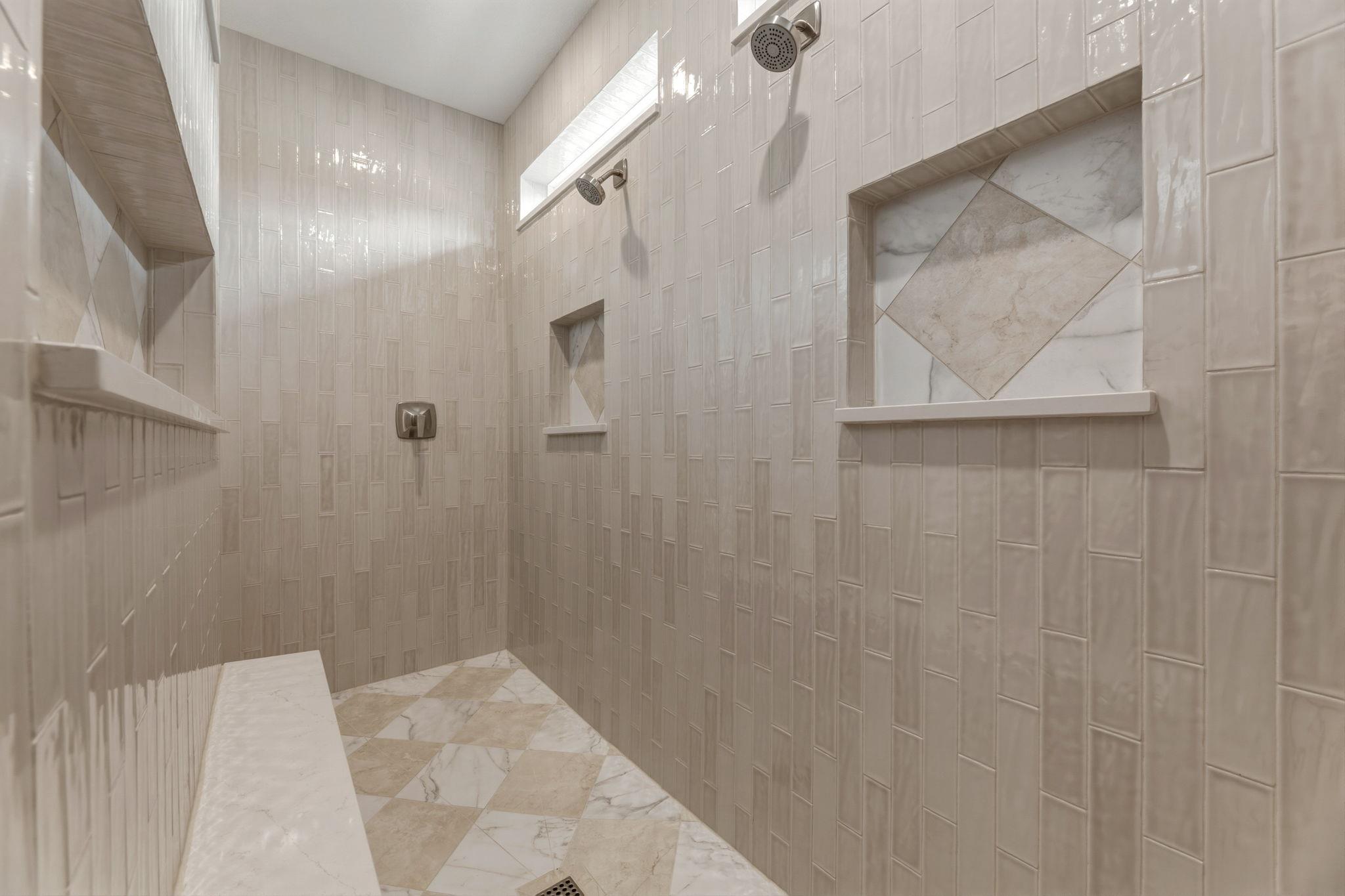 1412 Kent St, Taylor, TX 76574