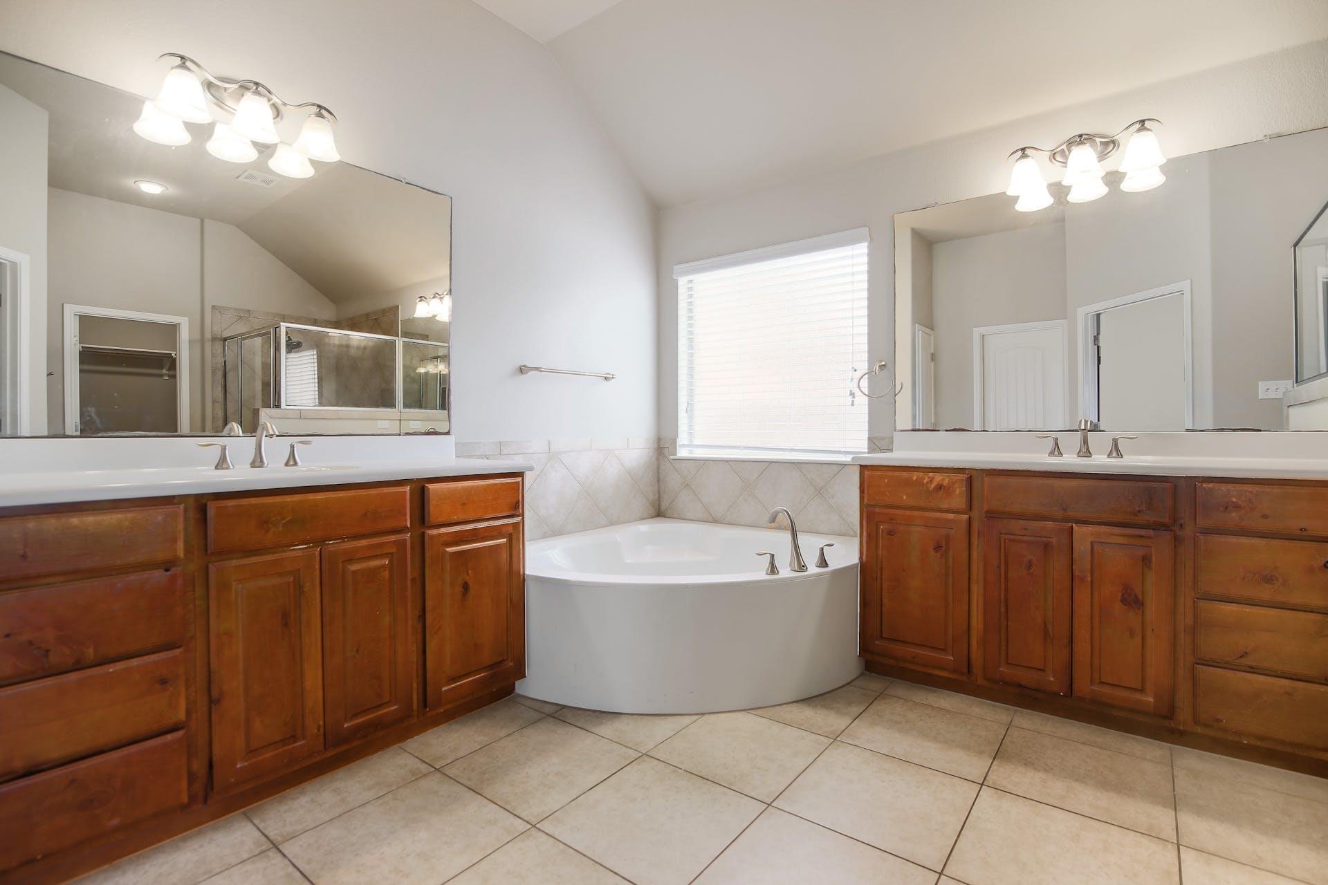 1003 Suffolk Ct, Cedar Park, TX 78613