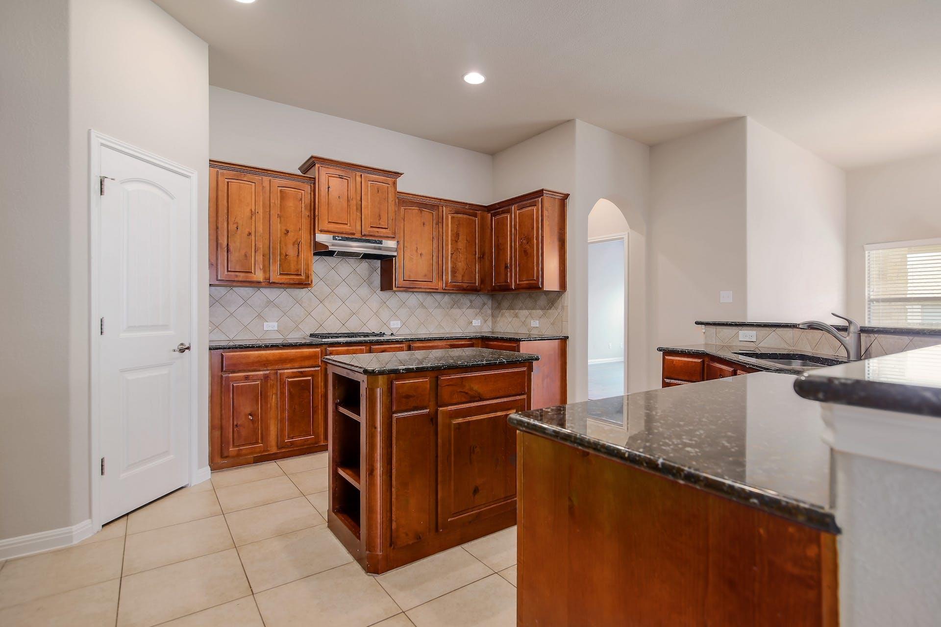 1003 Suffolk Ct, Cedar Park, TX 78613