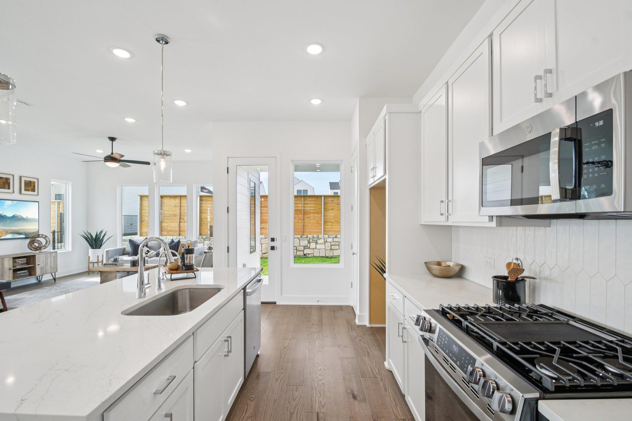 1302 Rambling Rose Rd, Austin, TX 78745