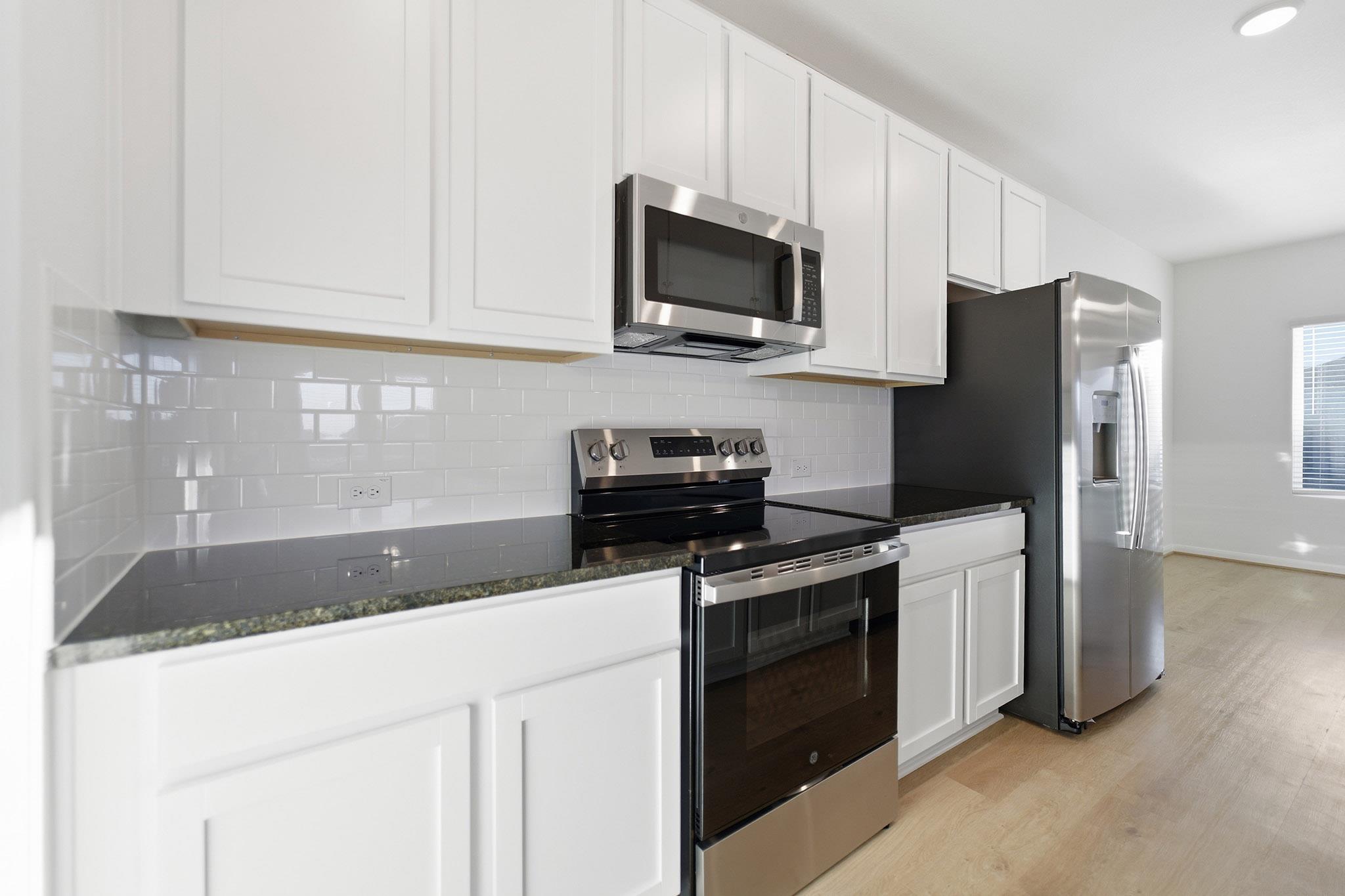 112 Vandervoort Way, Jarrell, TX 76537