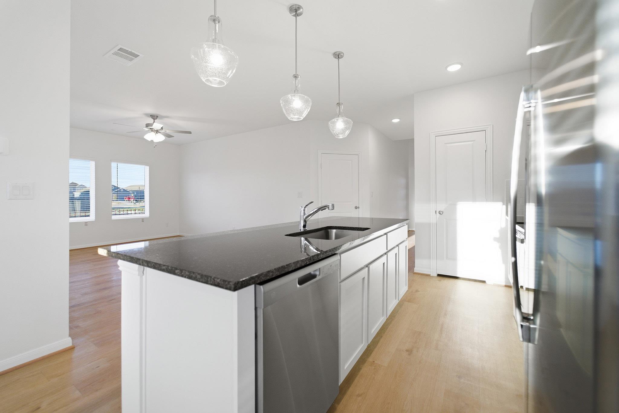 112 Vandervoort Way, Jarrell, TX 76537