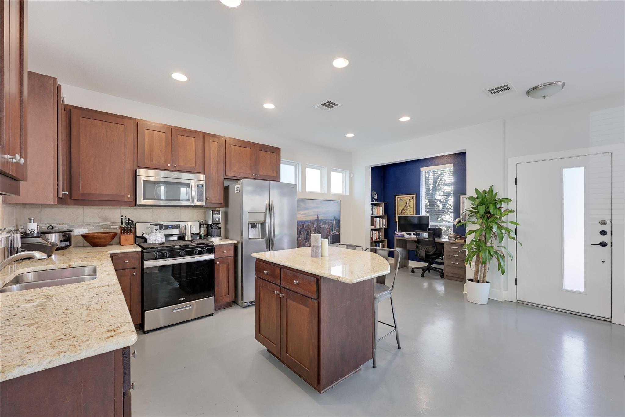 2009 Sager Dr # 270C, Austin, TX 78741