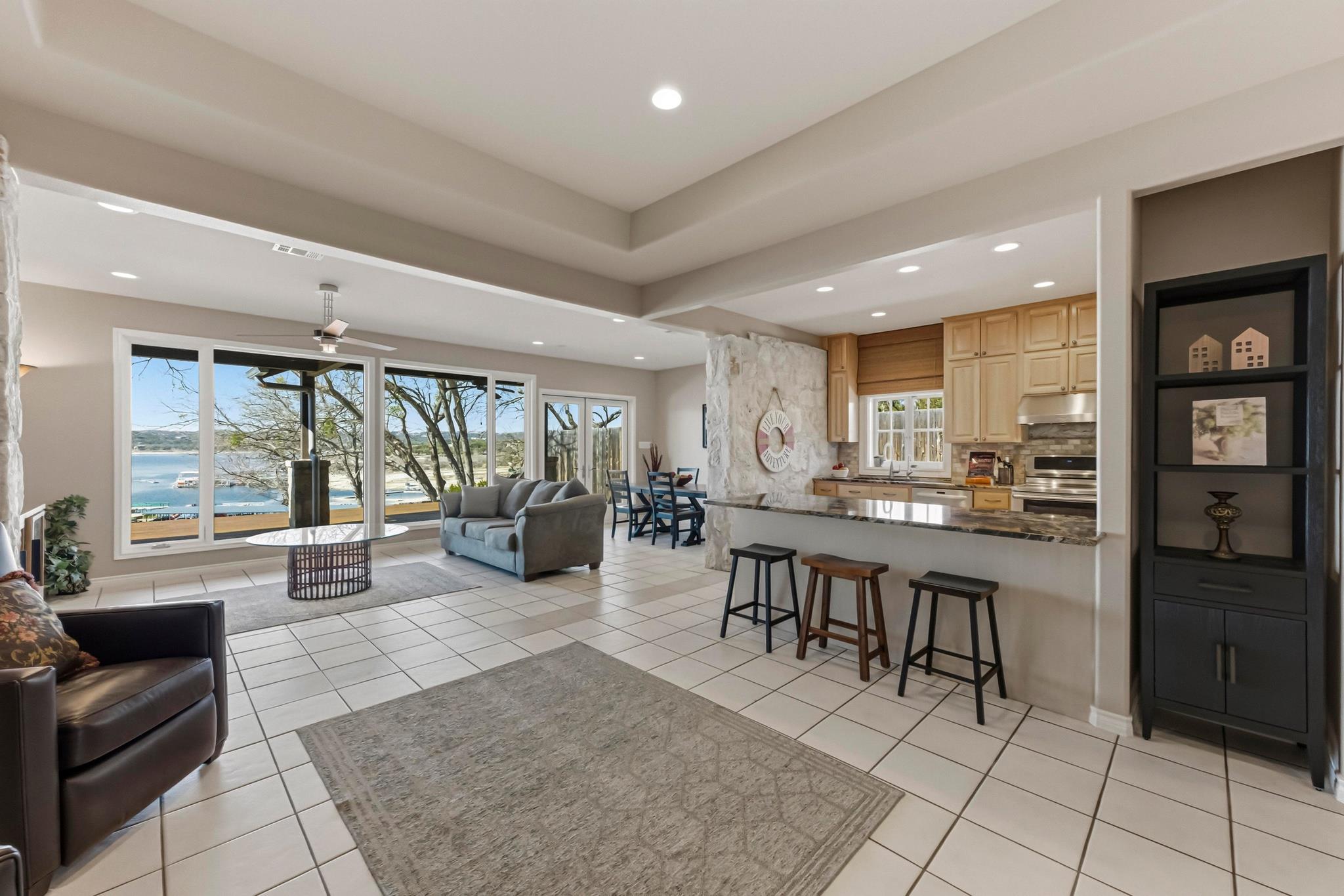 15943 Booth Cir, Volente, TX 78641