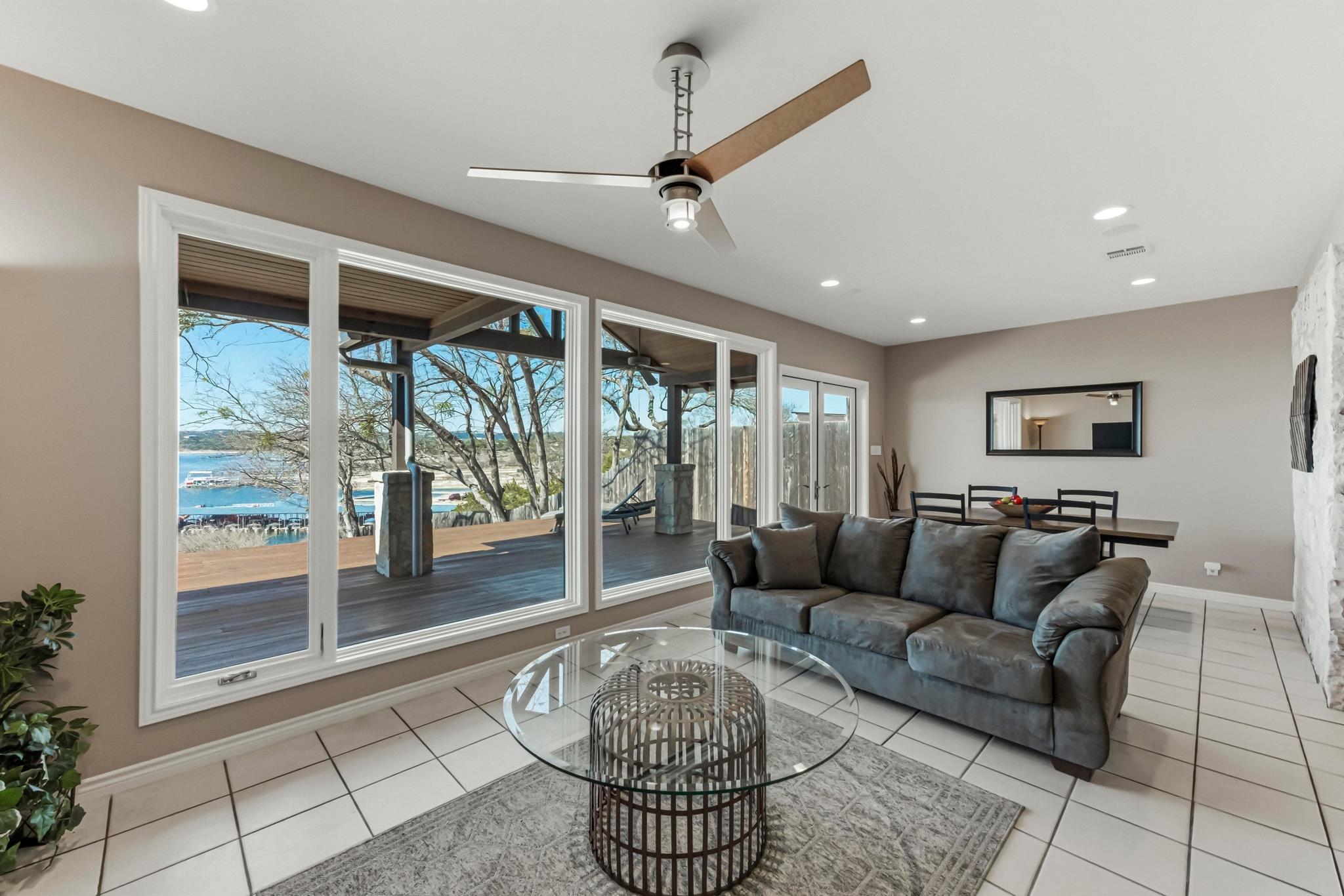 15943 Booth Cir, Volente, TX 78641