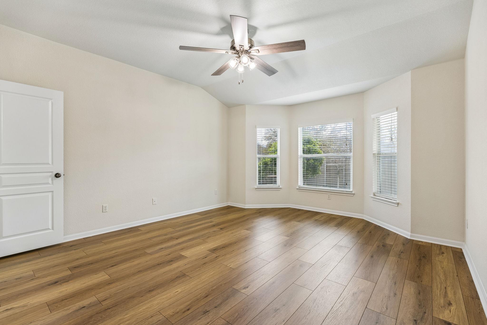 921 Brighton Pl, Round Rock, TX 78665