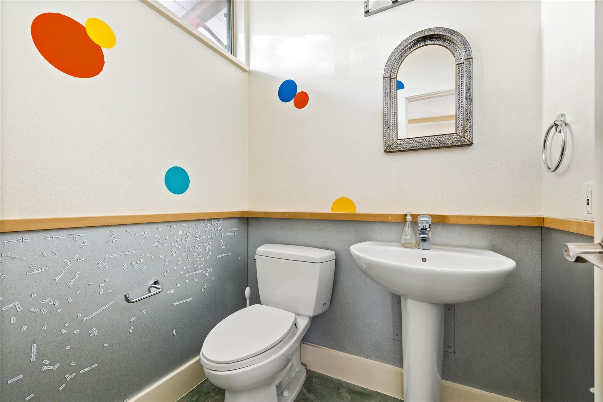 5008 Westview Dr, Austin, TX 78731