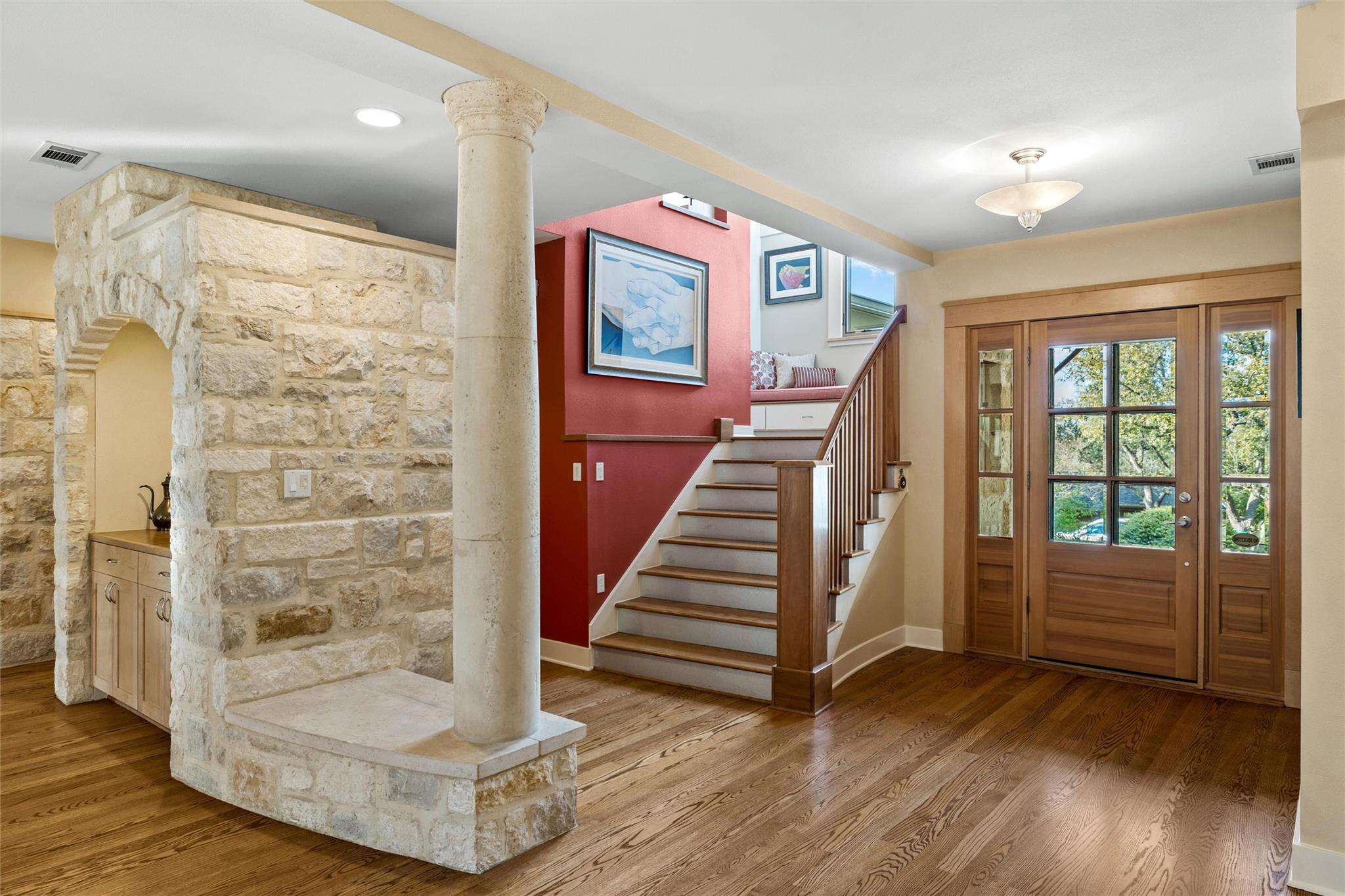 5008 Westview Dr, Austin, TX 78731