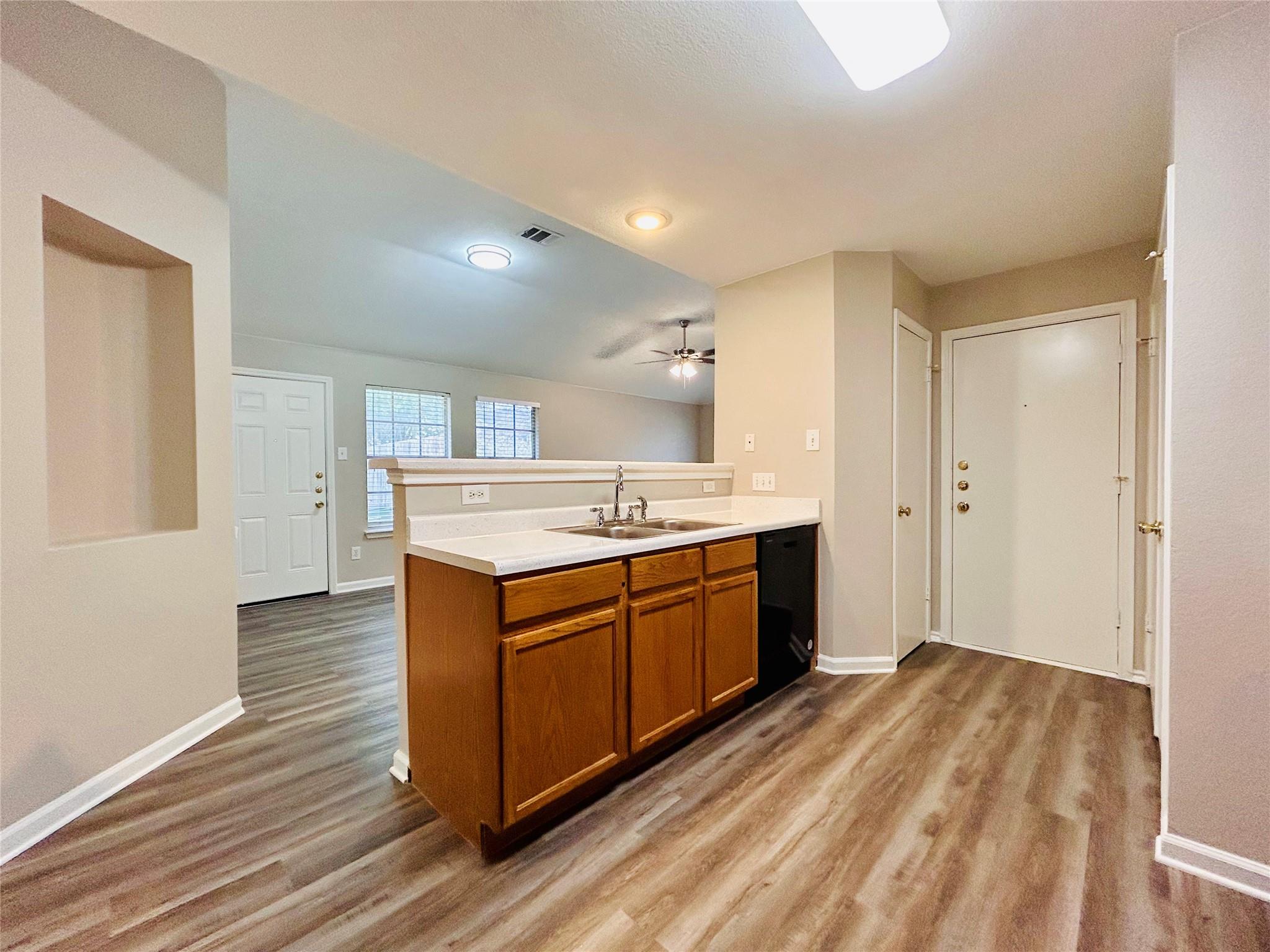 8507 Apple Carrie Cv # B, Austin, TX 78745