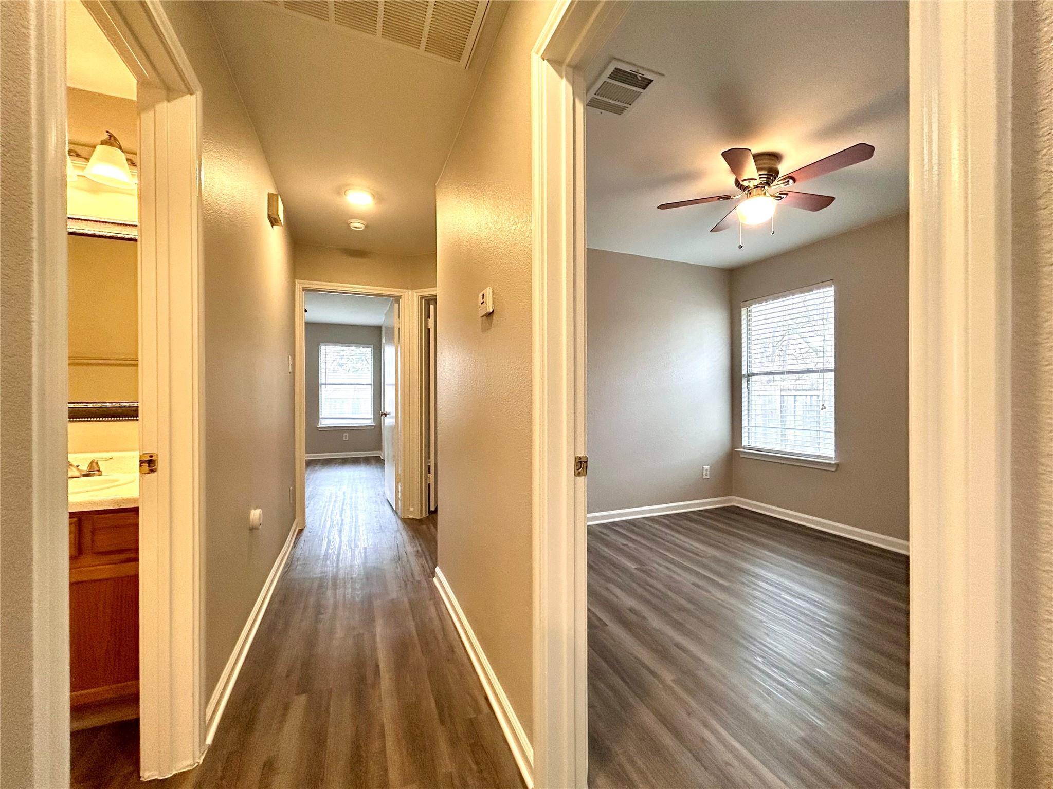 8507 Apple Carrie Cv # B, Austin, TX 78745